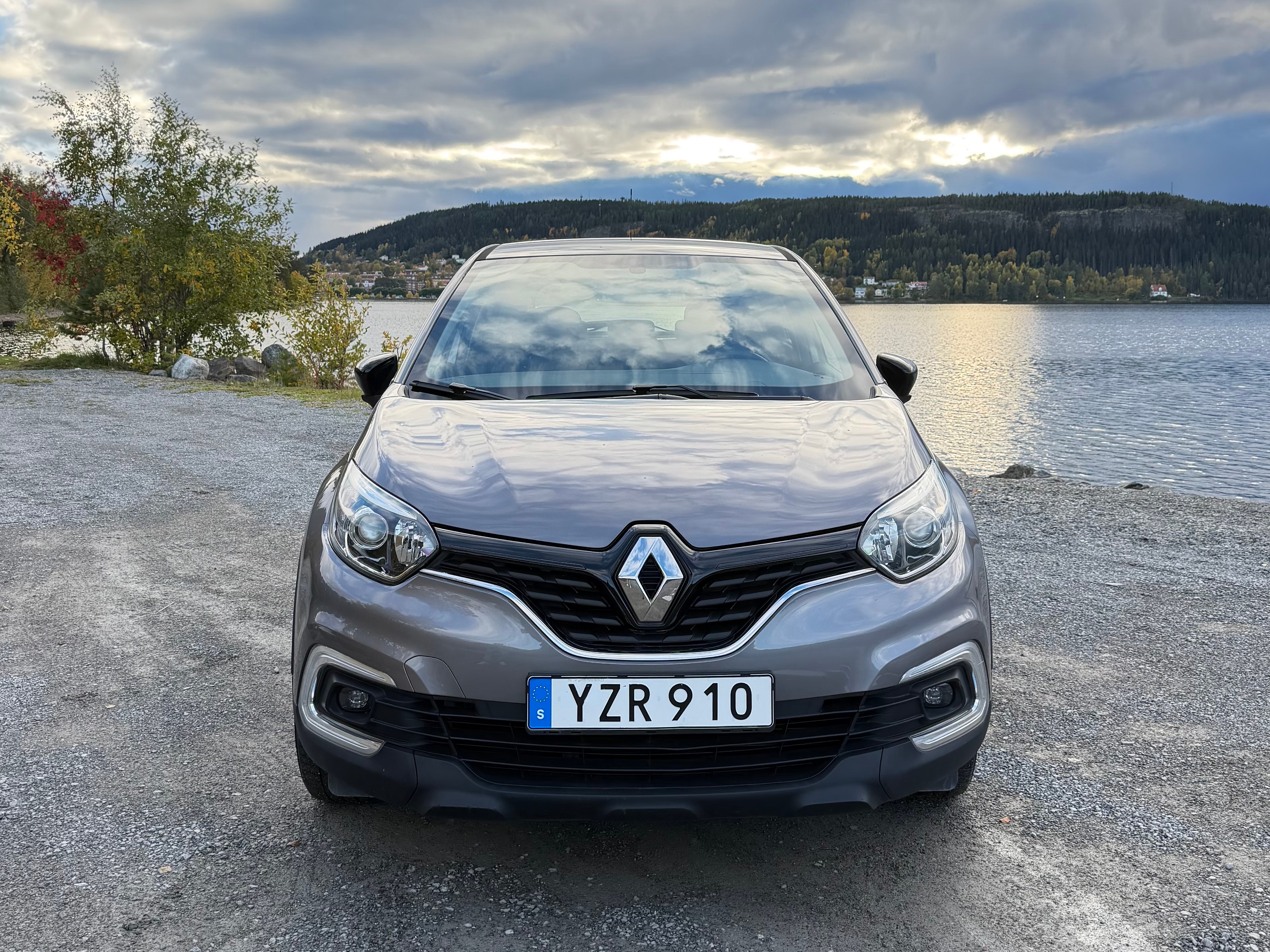 Renault Captur 0.9 TCe Manuell 2018, bild 3/10