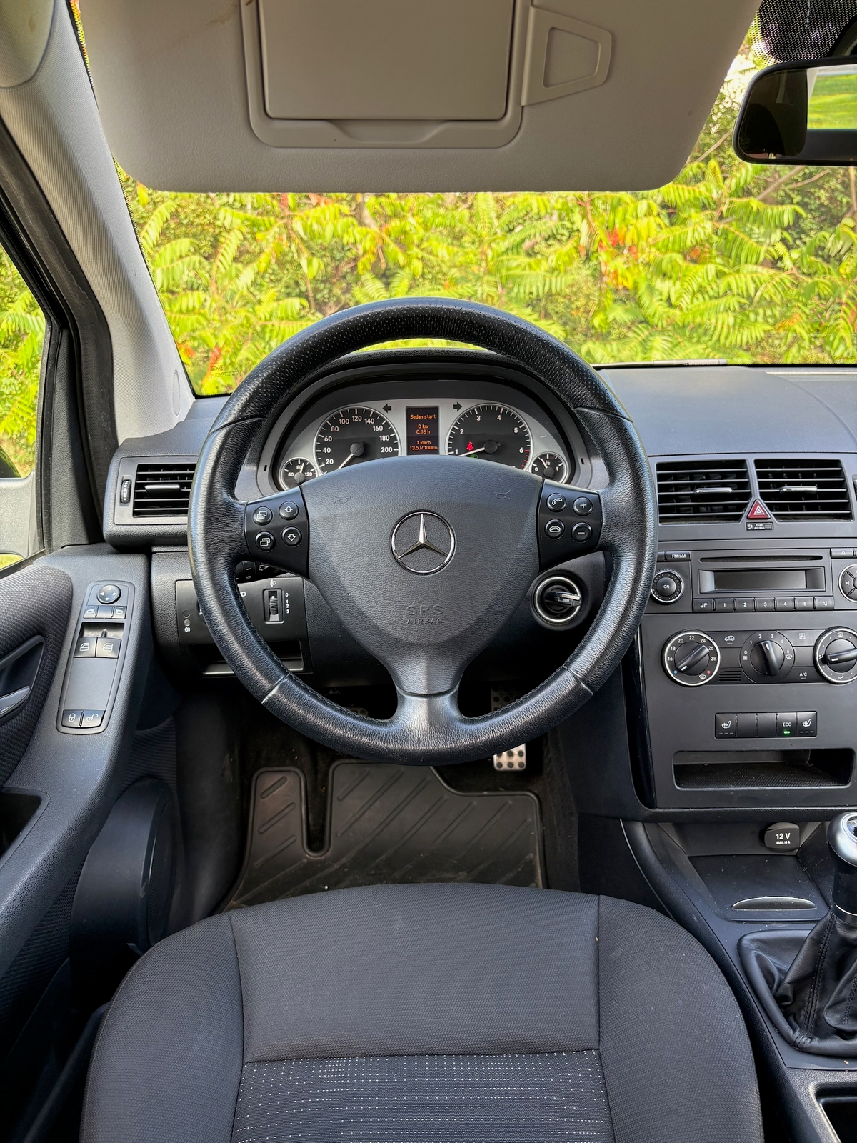 Mercedes-Benz A 160 5-dörrars Manuell 2012, kuva 5/9