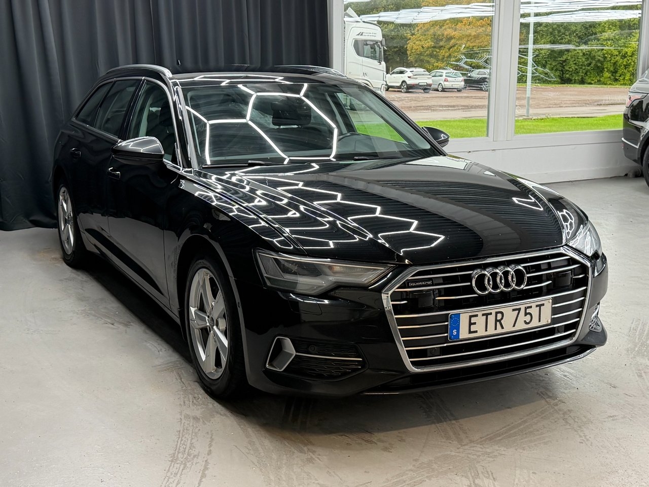 Audi A6 2021, kuva 2/10