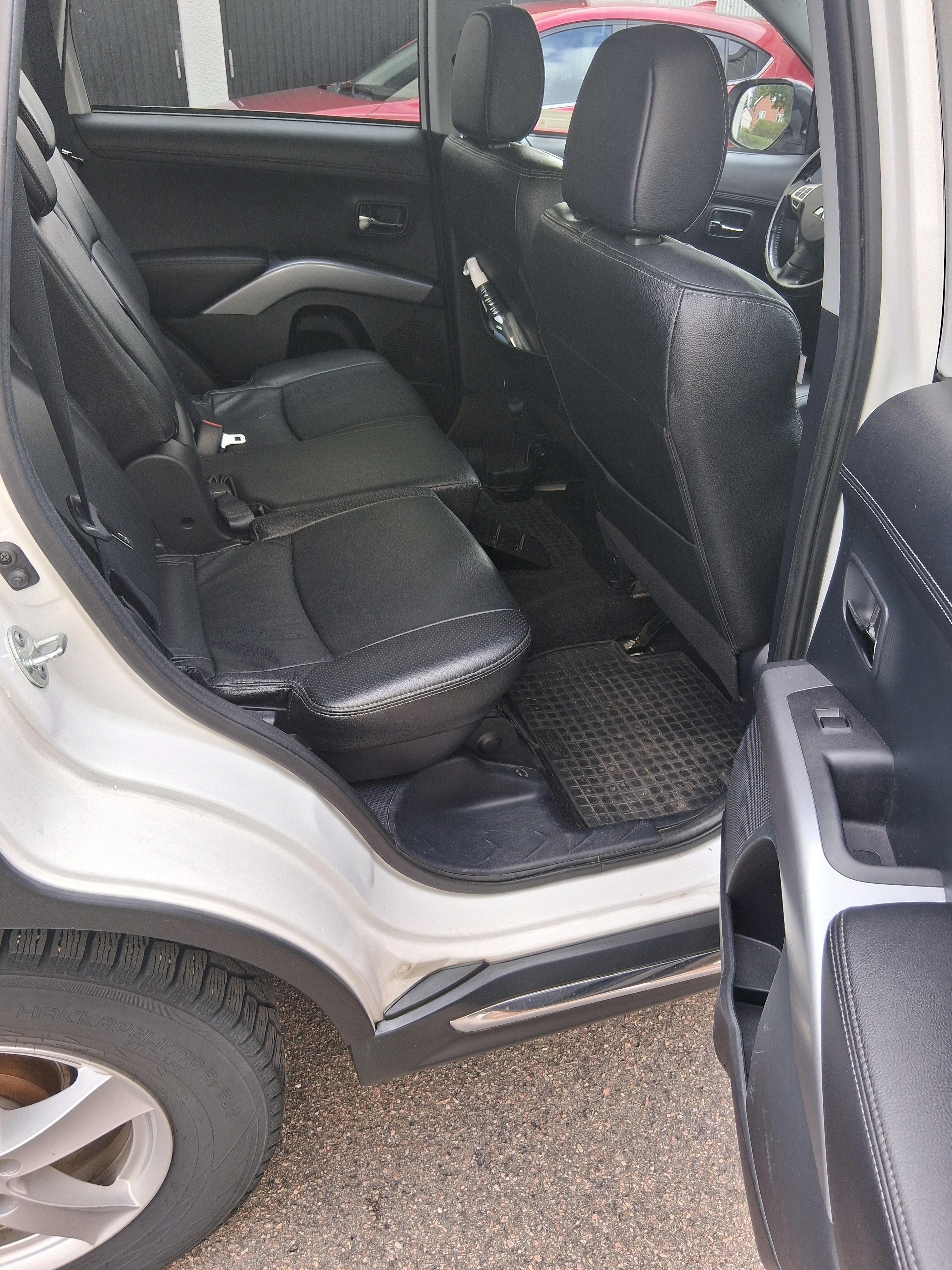 Mitsubishi Outlander 2012, bild 5/7