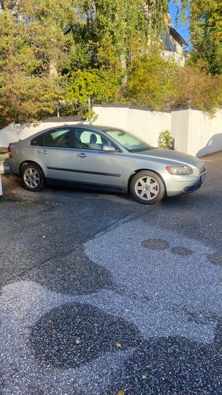 Volvo S40 2.4i Manuell 2006, bild 2/7