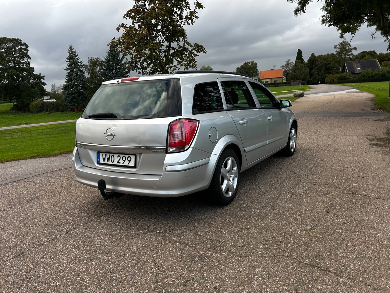 Opel Astra Caravan 1.6 Twinport ECOTEC 2005, bild 5/8