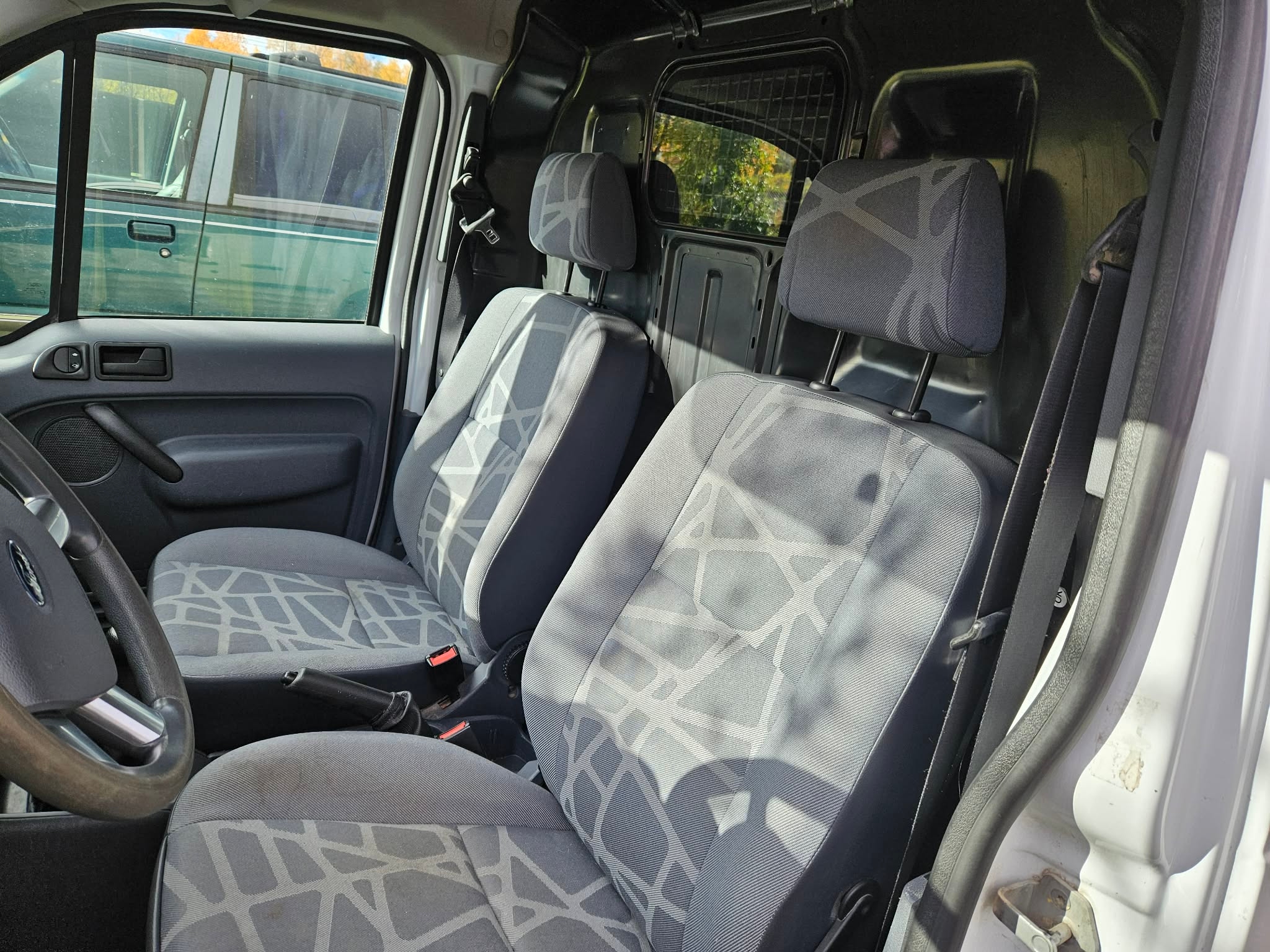 Ford Transit Connect 2011, bild 6/10