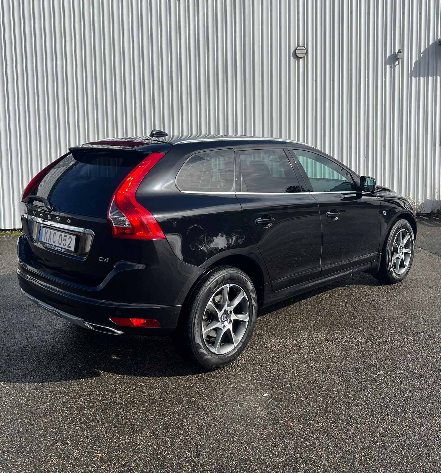 Volvo XC60 D4 Geartronic 2016, bild 2/9