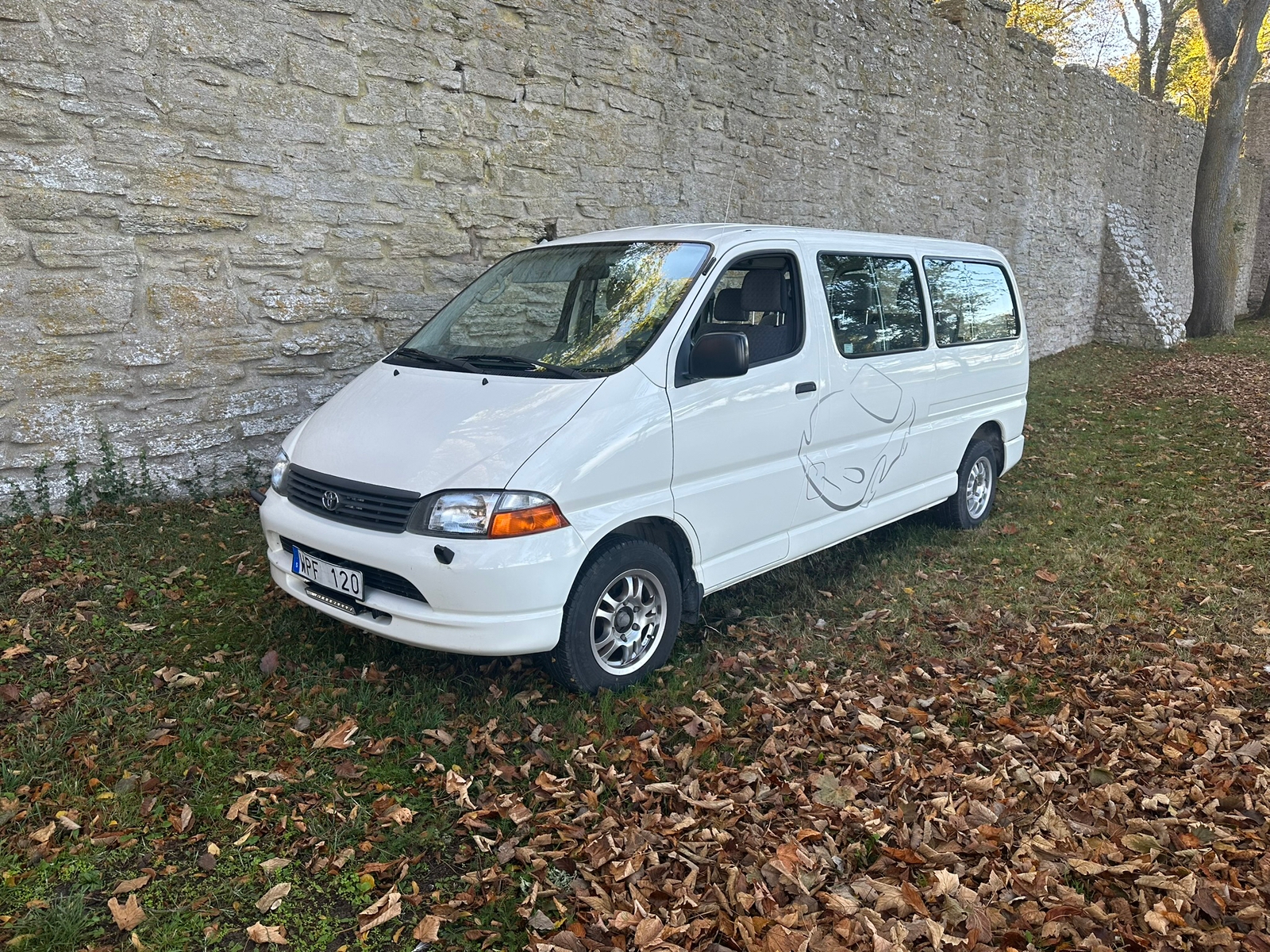 Toyota HiAce Minibuss 2.7 Manuell 2005, kuva 2/7