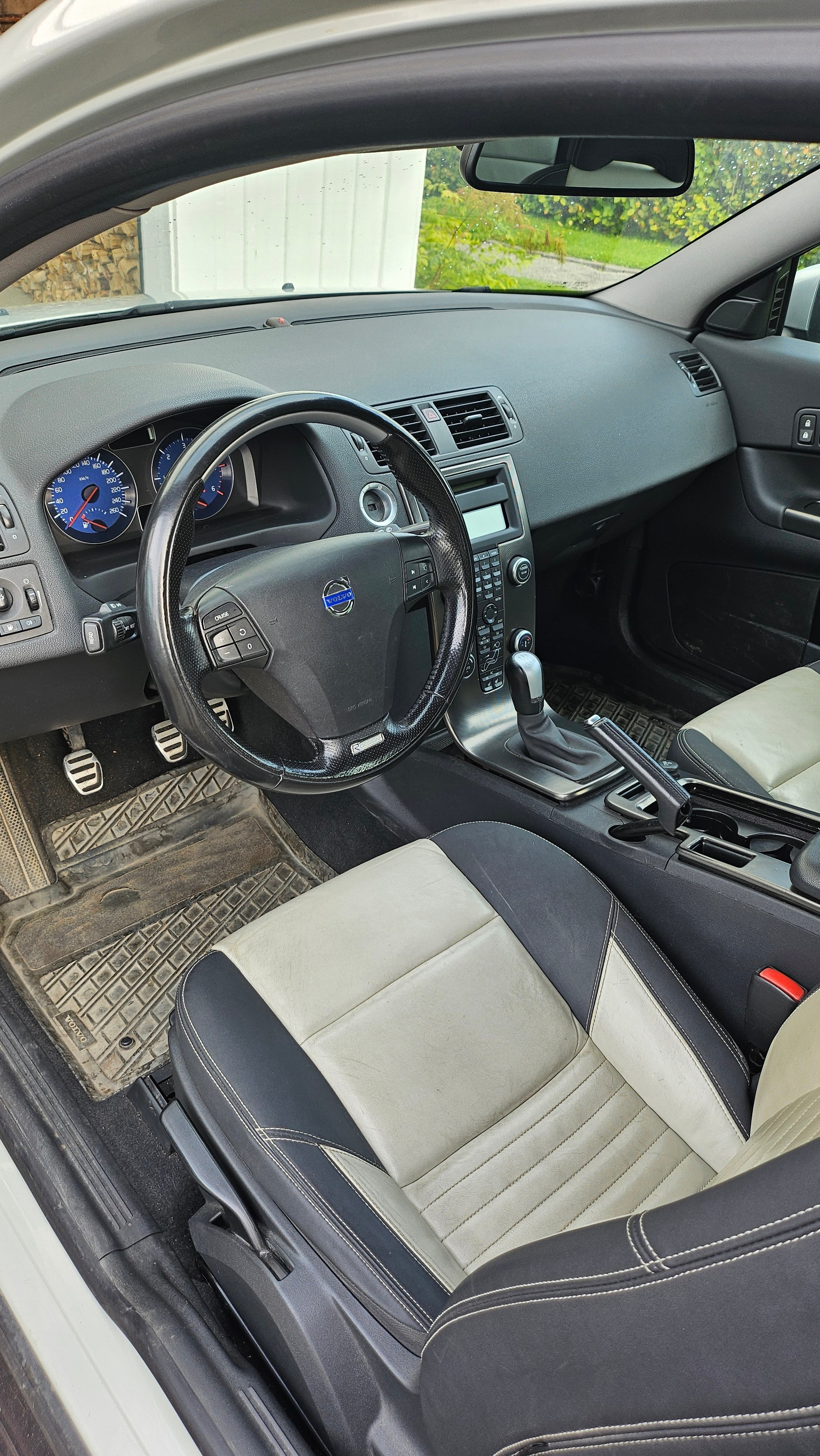 Volvo C30 1.6 D DRIVe Manuell R-design 2010, photo 5/6