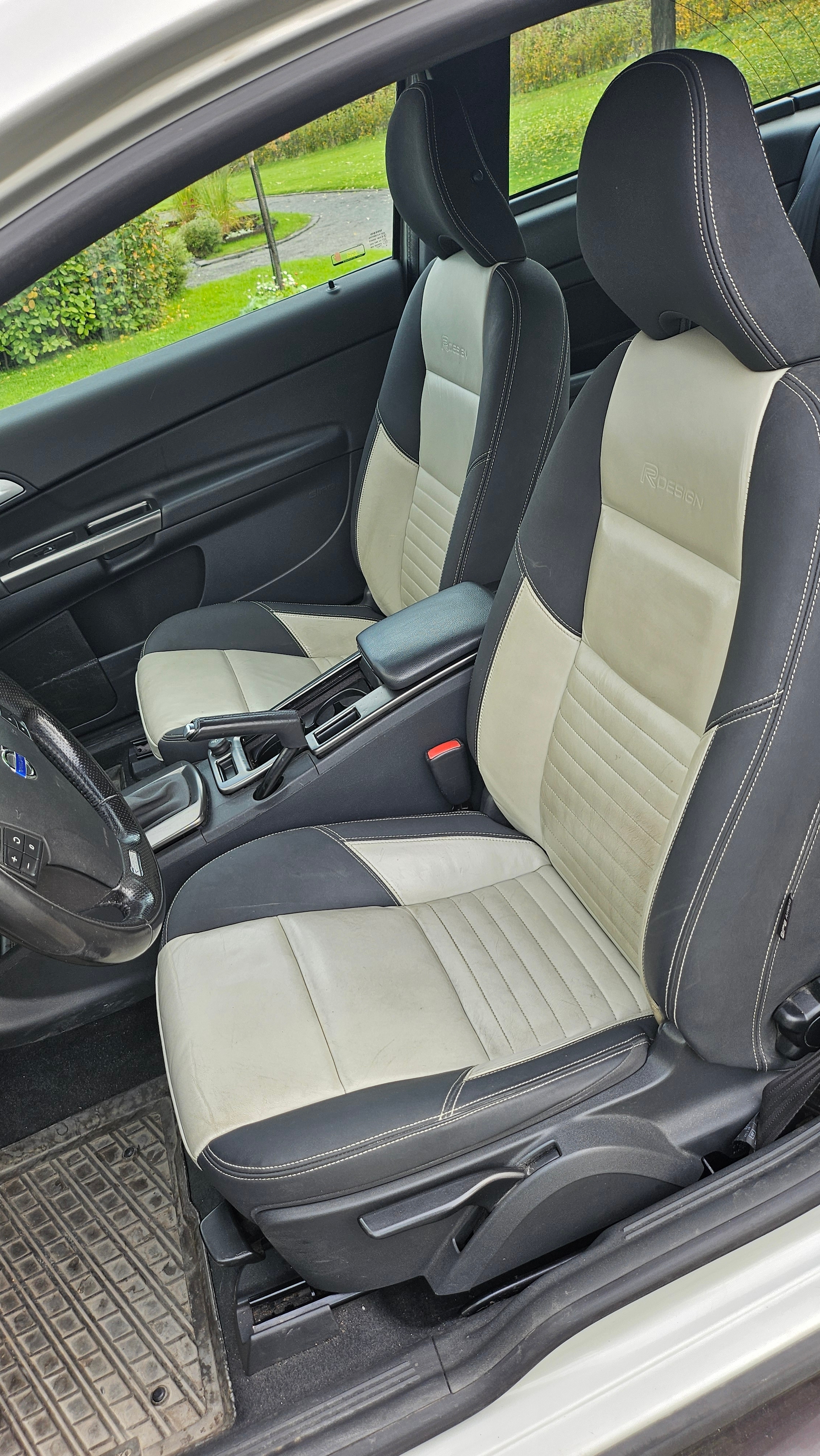 Volvo C30 1.6 D DRIVe Manuell R-design 2010, photo 6/6