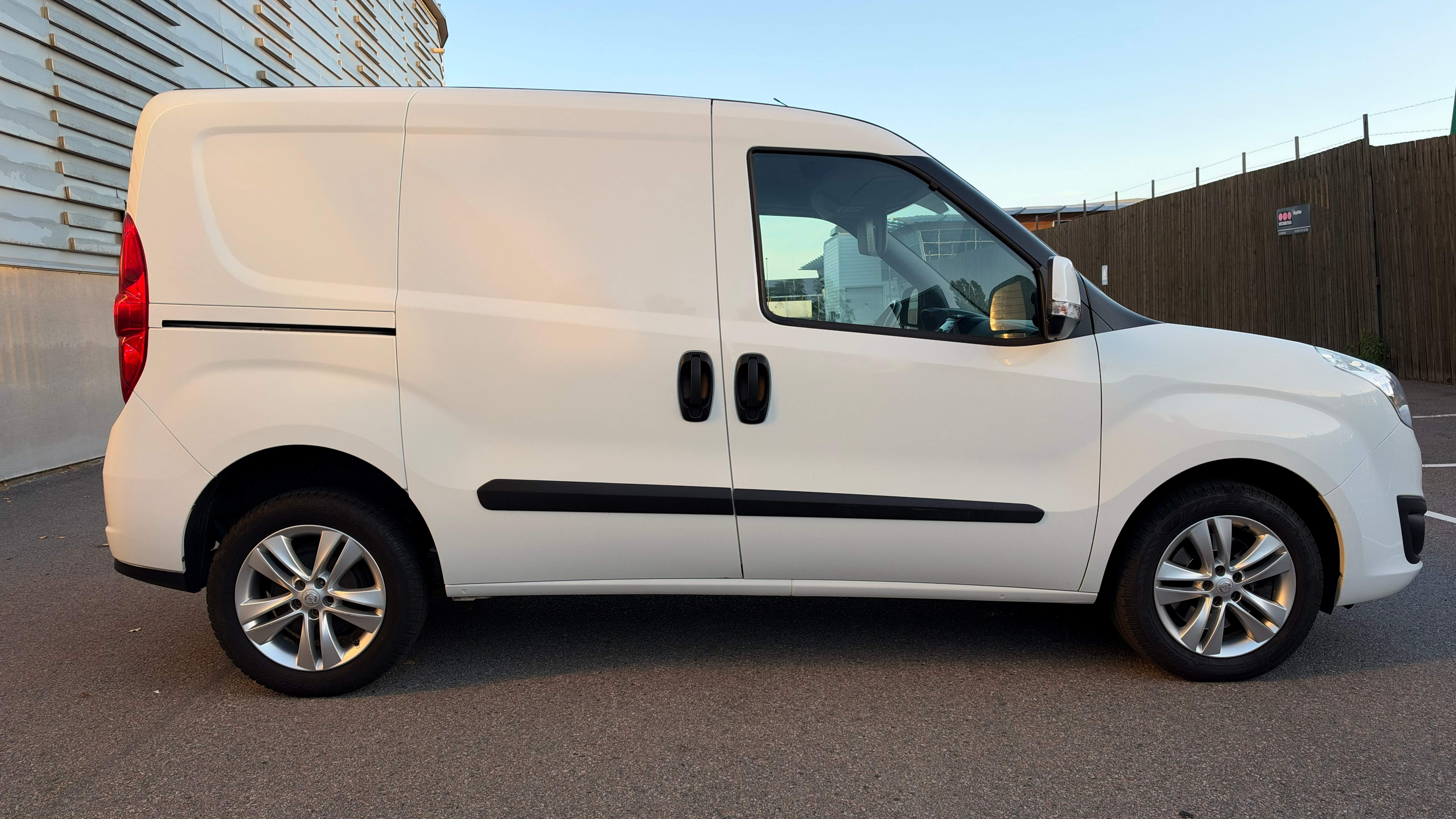Opel Combo 2016, kuva 5/13