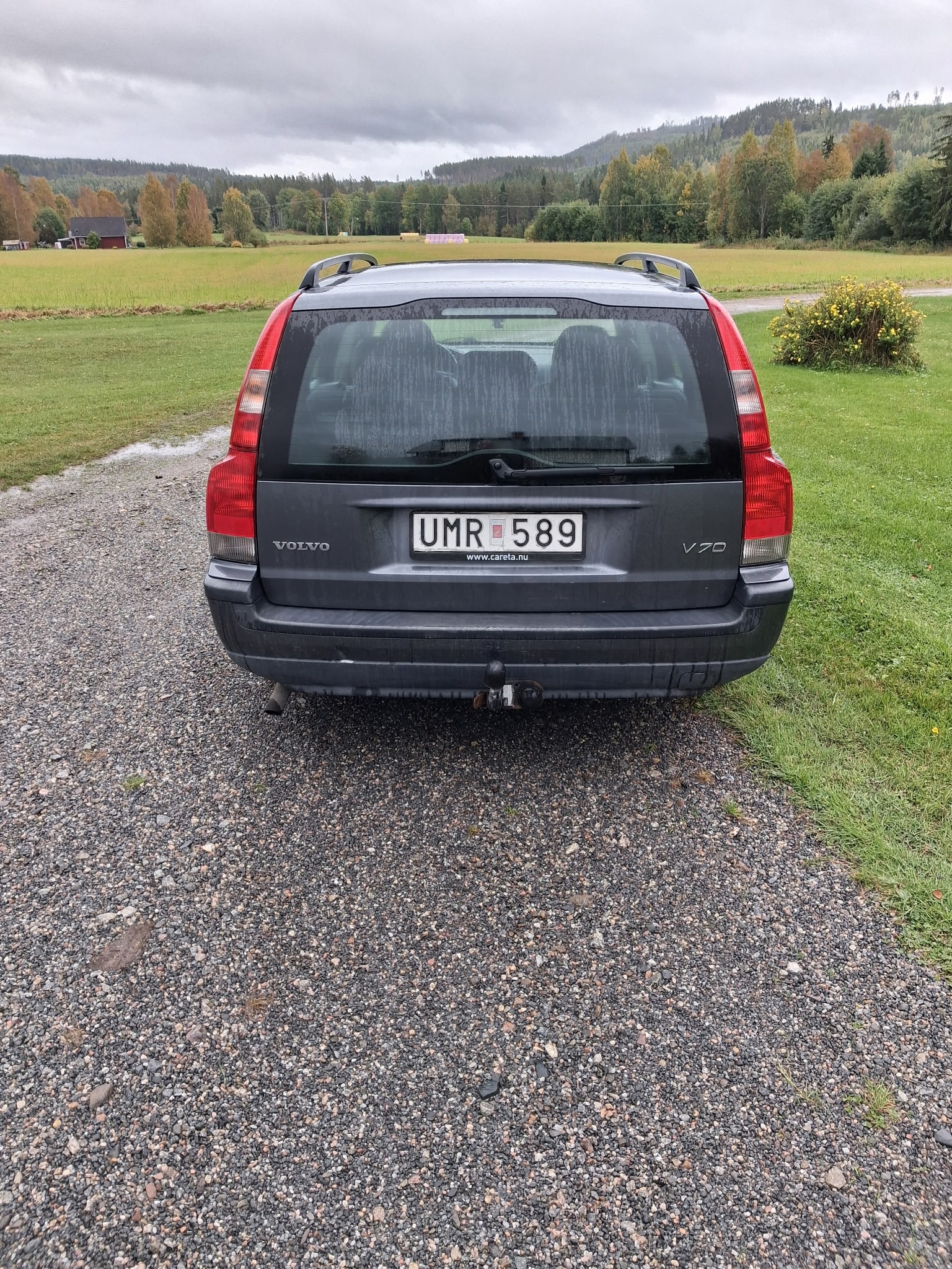 Volvo V70 2.4 Manuell 2004, bild 4/4