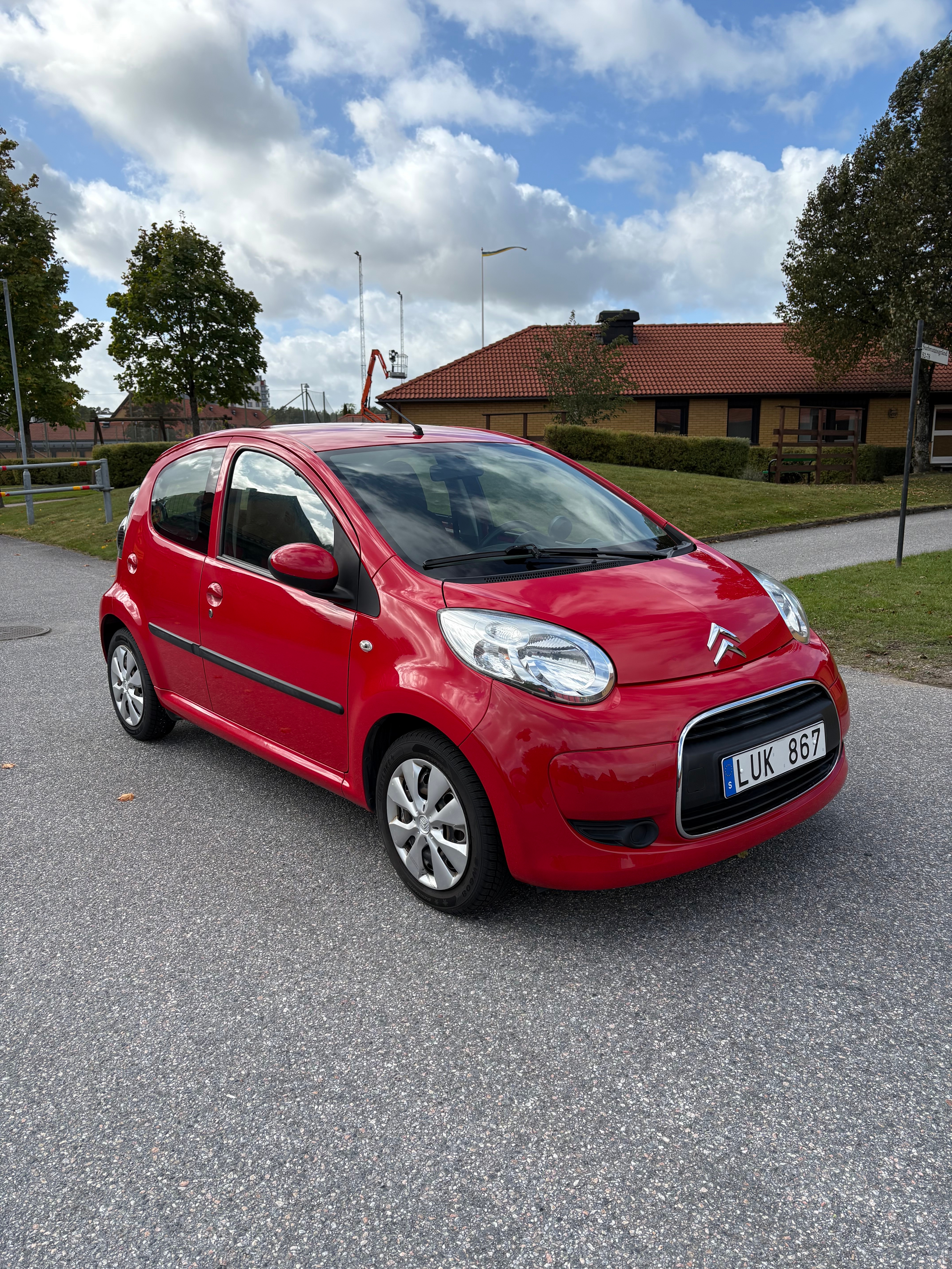 Citroen C1 5-dörrar 1.0 Manuell 2011, bild 2/5