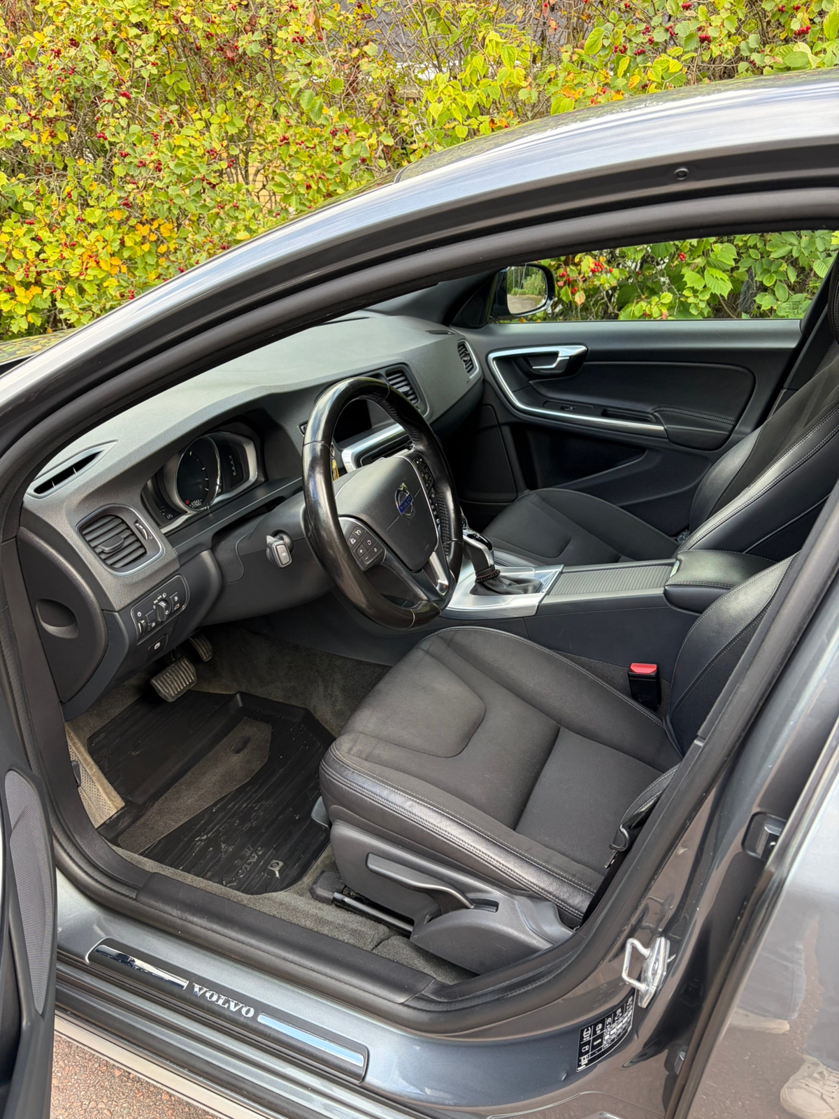 Volvo S60 Cross Country D4 Geartronic 2017, bild 5/5
