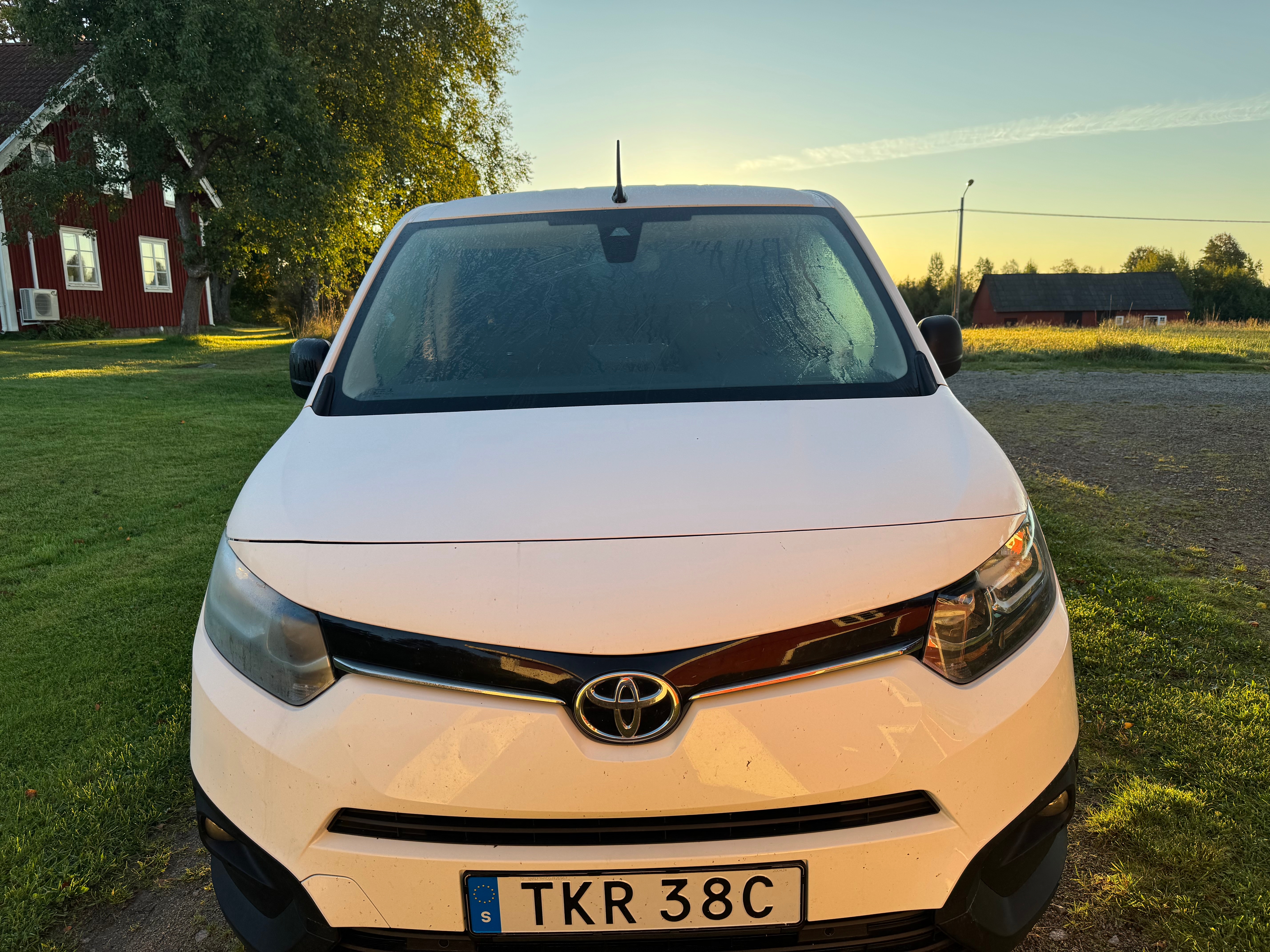 Toyota Proace City 1.5D AdBlue Manuell 2020, bild 5/7