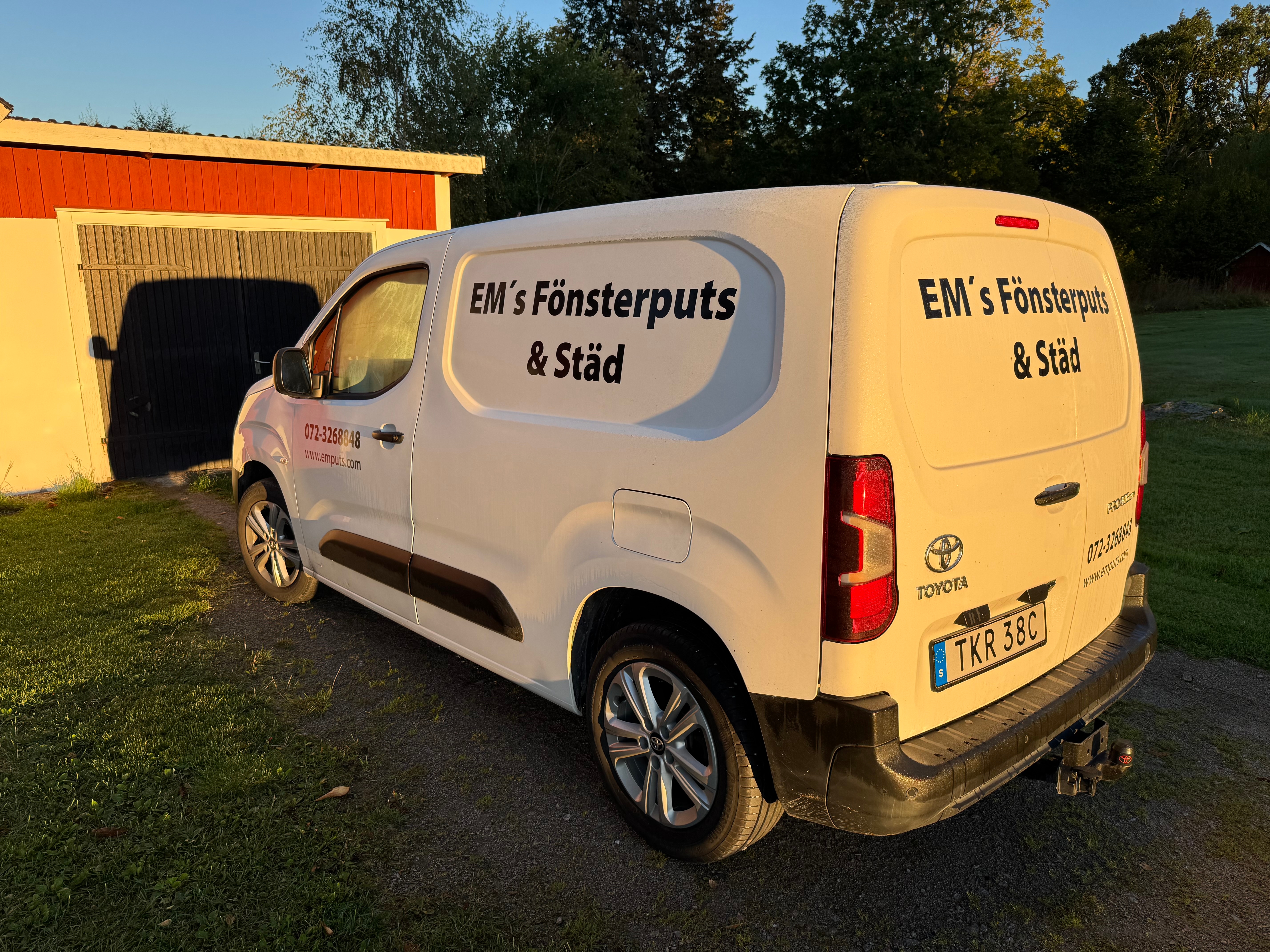 Toyota Proace City 1.5D AdBlue Manuell 2020, bild 2/7