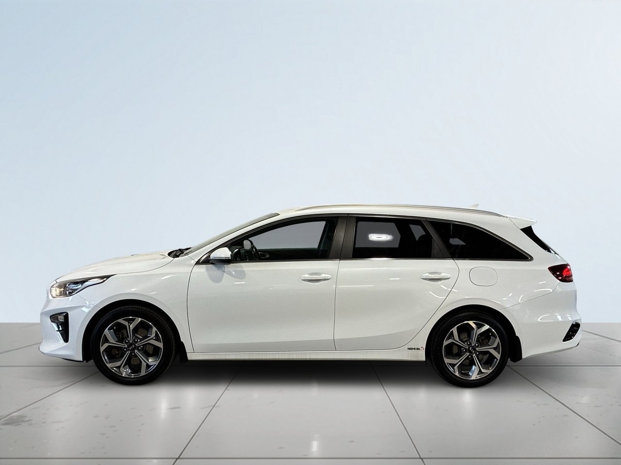 Kia Ceed Sportswagon 1.4 T-GDI DCT 2019, bild 4/10