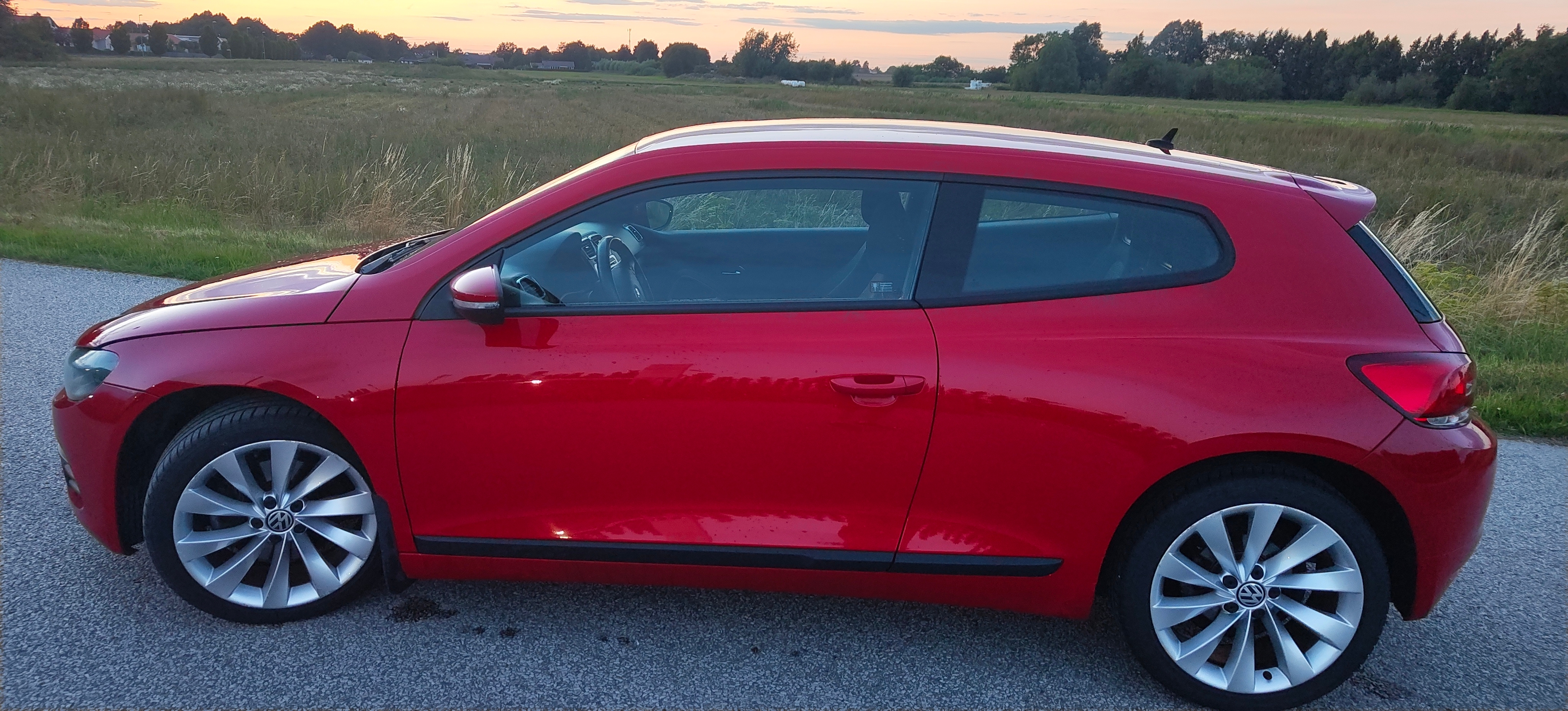 Volkswagen Scirocco 2.0 TSI Manuell 2009, bild 5/6