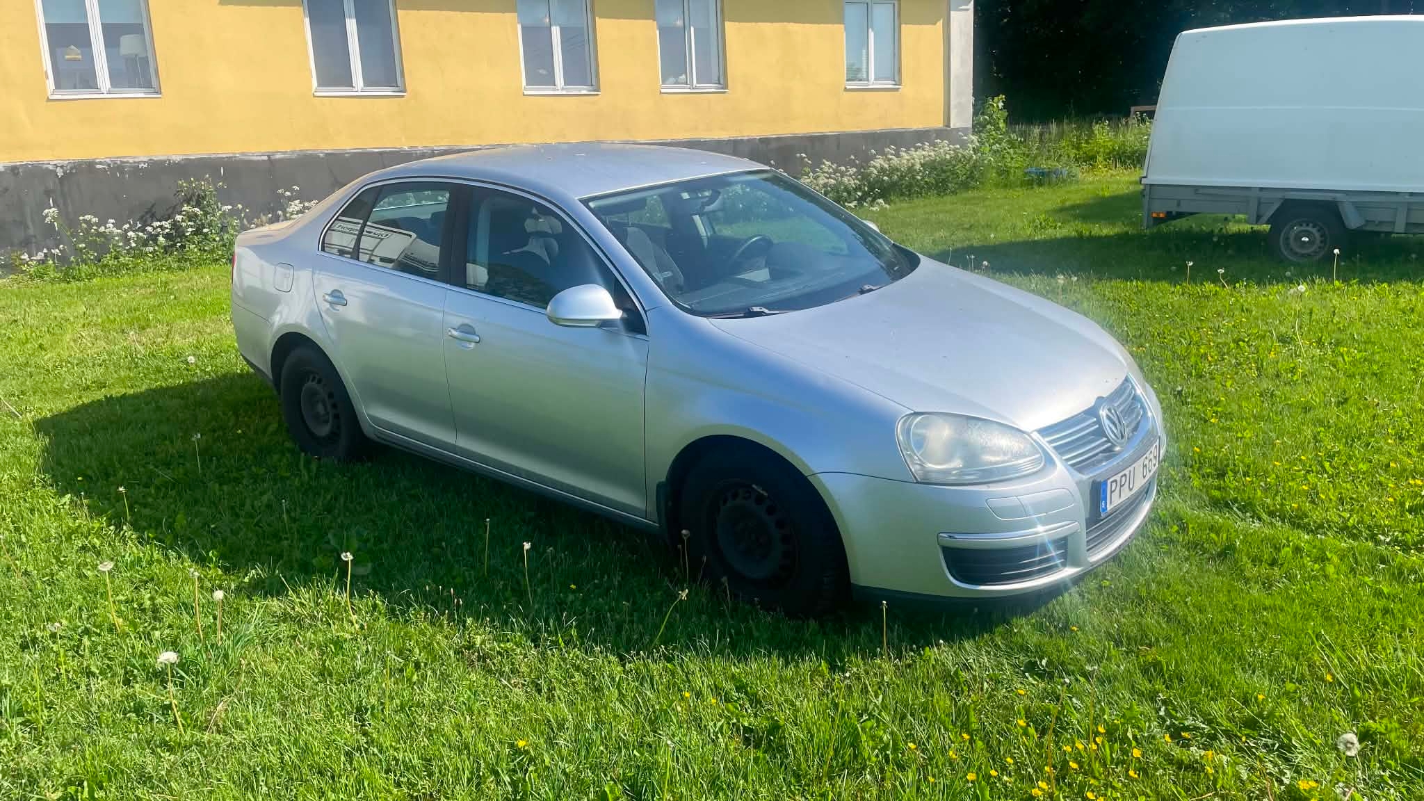Volkswagen Jetta 1.4 TSI Manuell 2007, bild 2/4
