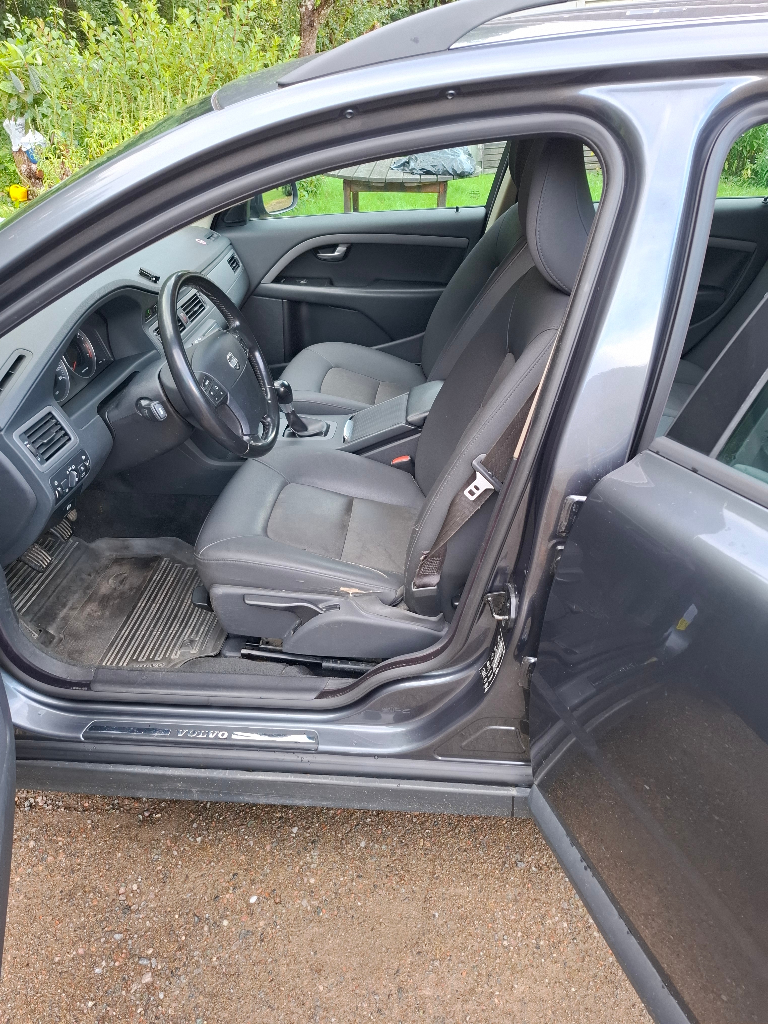 Volvo V70 2.0F Manuell 2008, kuva 6/6