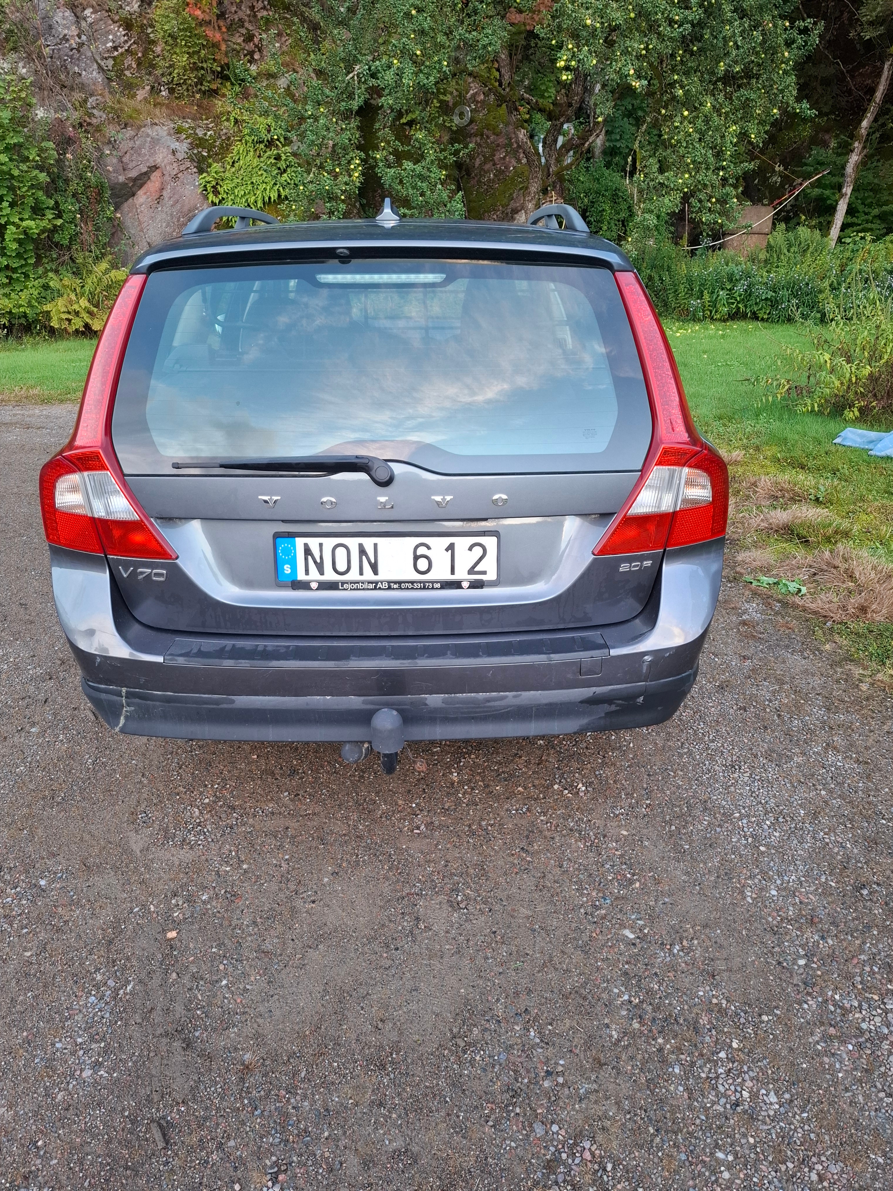 Volvo V70 2.0F Manuell 2008, kuva 2/6