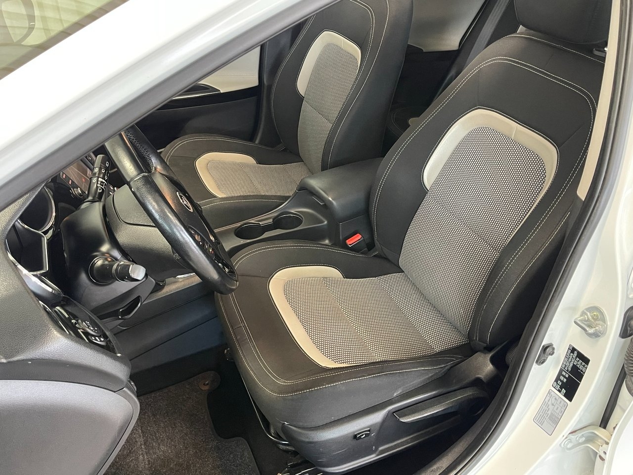 Kia Ceed 2014, bild 6/16