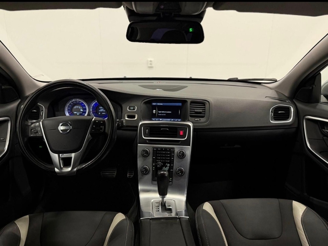Volvo V60 2012, bild 3/4