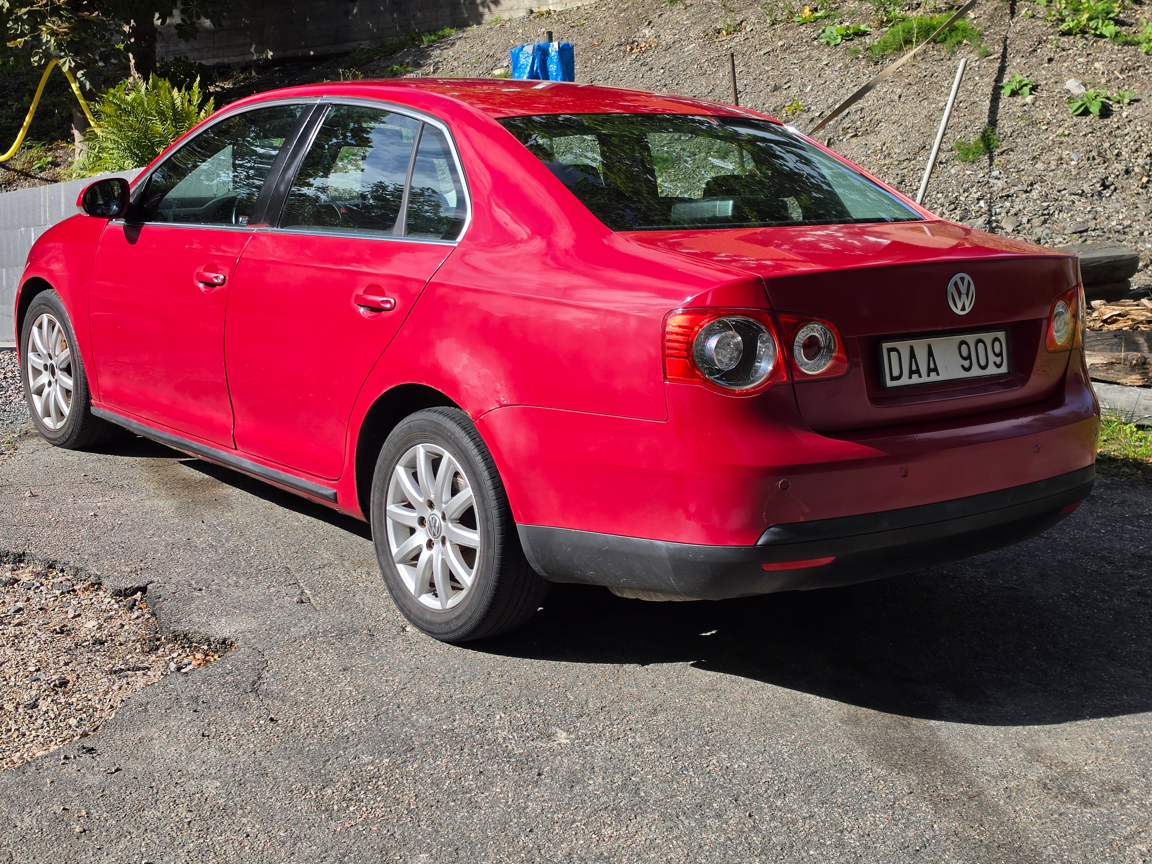 Volkswagen Jetta 1.4 TSI Manuell 2007, bild 2/6