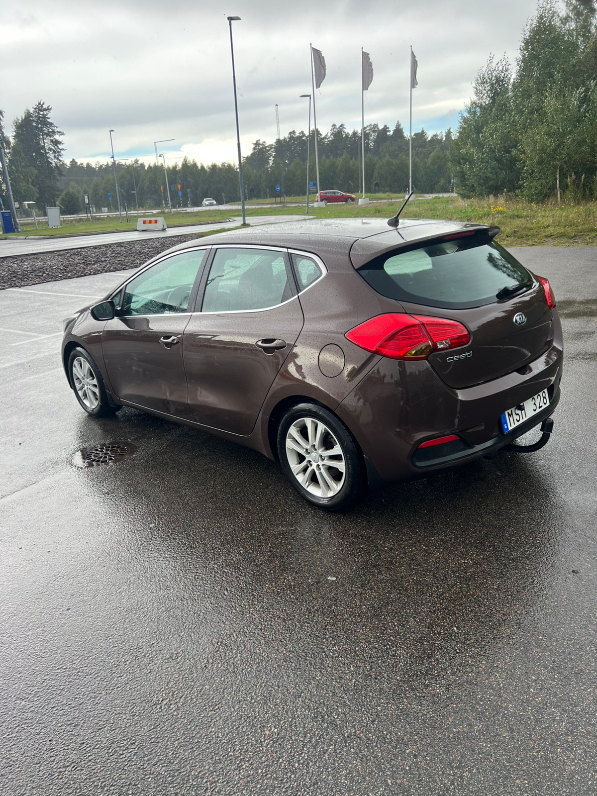 Kia Ceed 1.6 CRDi Manuell 2013, bild 5/10