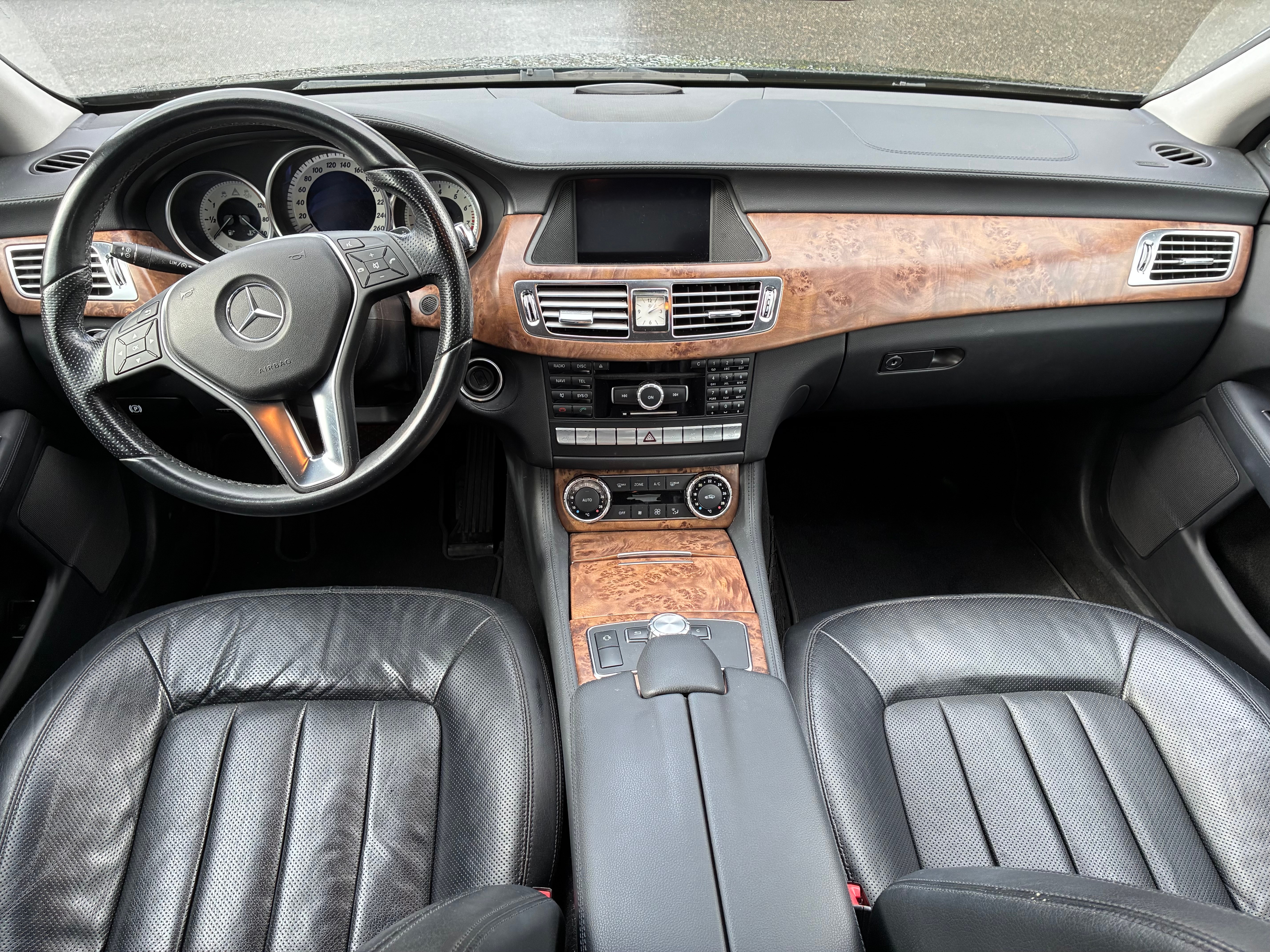 Mercedes-Benz CLS 2011, bild 6/12