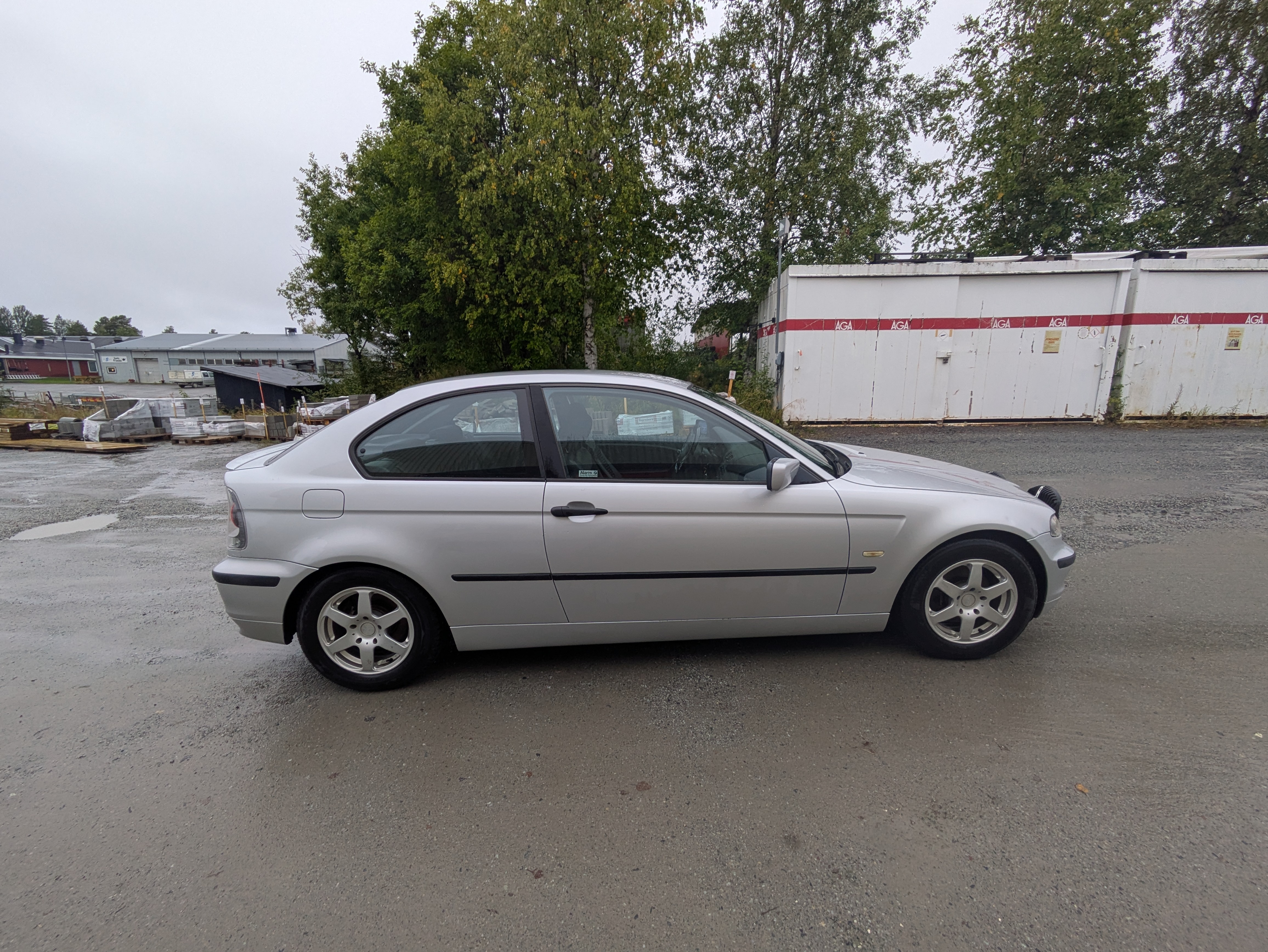 BMW 316 Ti Compact Manuell 2002, kuva 2/6