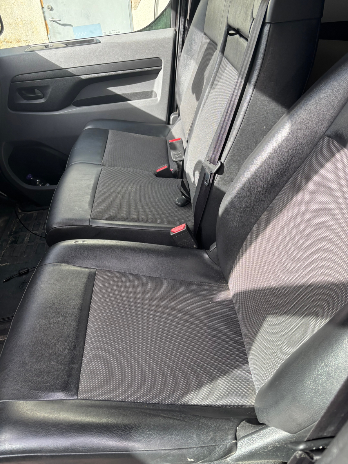 Peugeot Expert 2018, bild 4/5