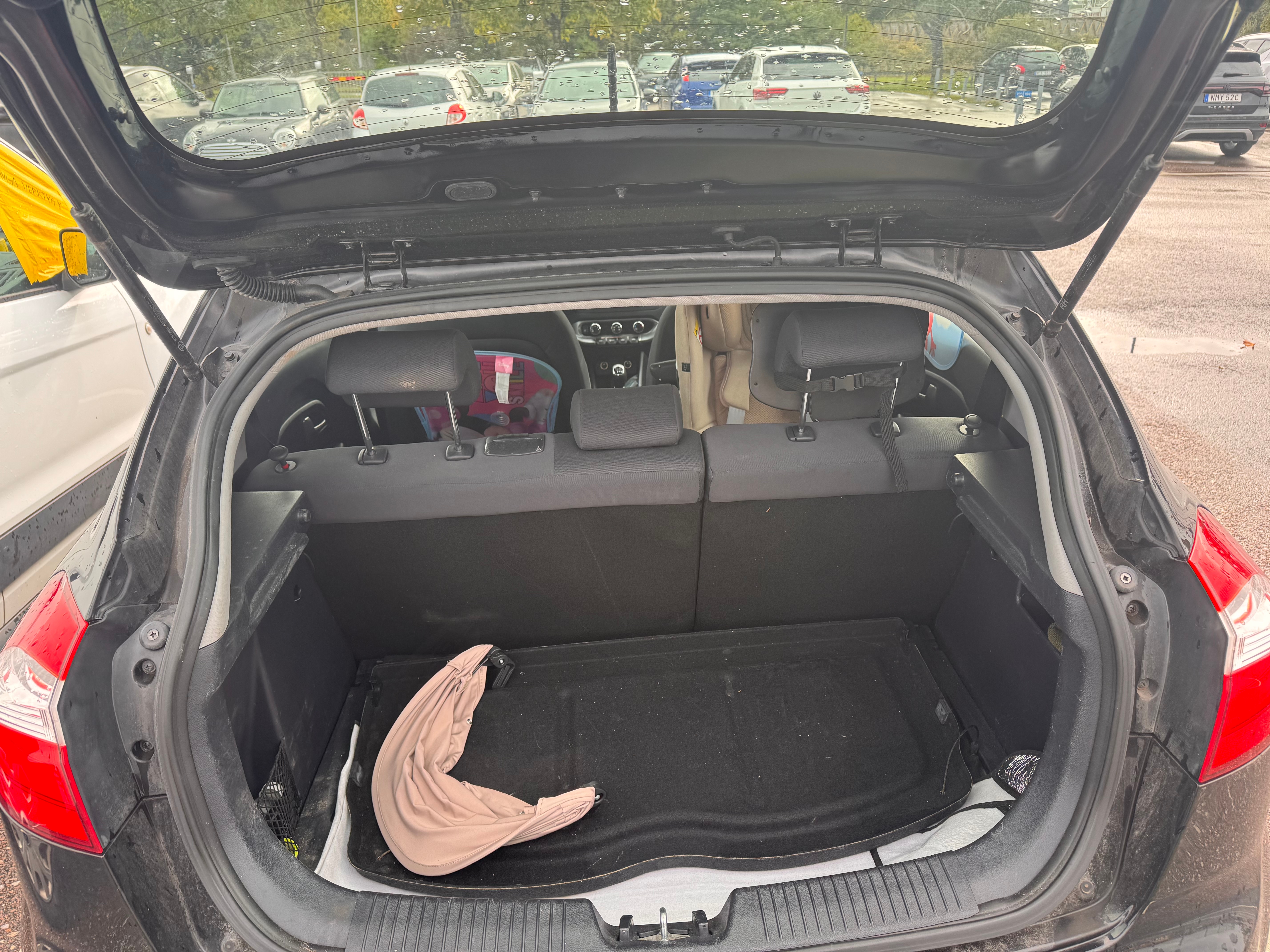 Kia Rio 5-dörrar 1.4 CVVT Manuell 2012, kuva 3/10