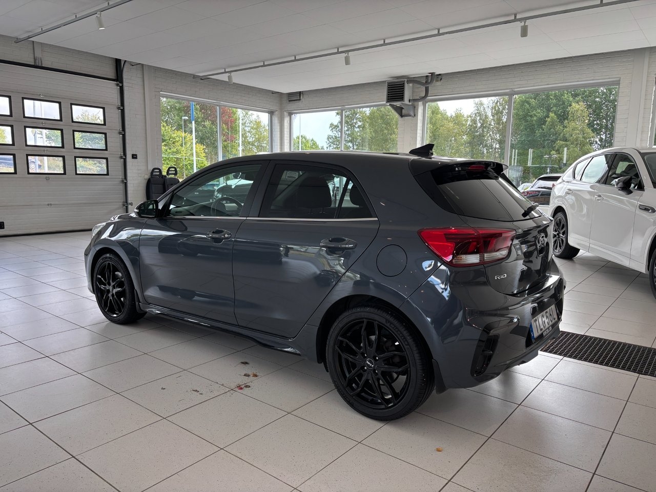 Kia Rio 1.0 T-GDI DCT 120hk GT-Line 2021, bild 3/10