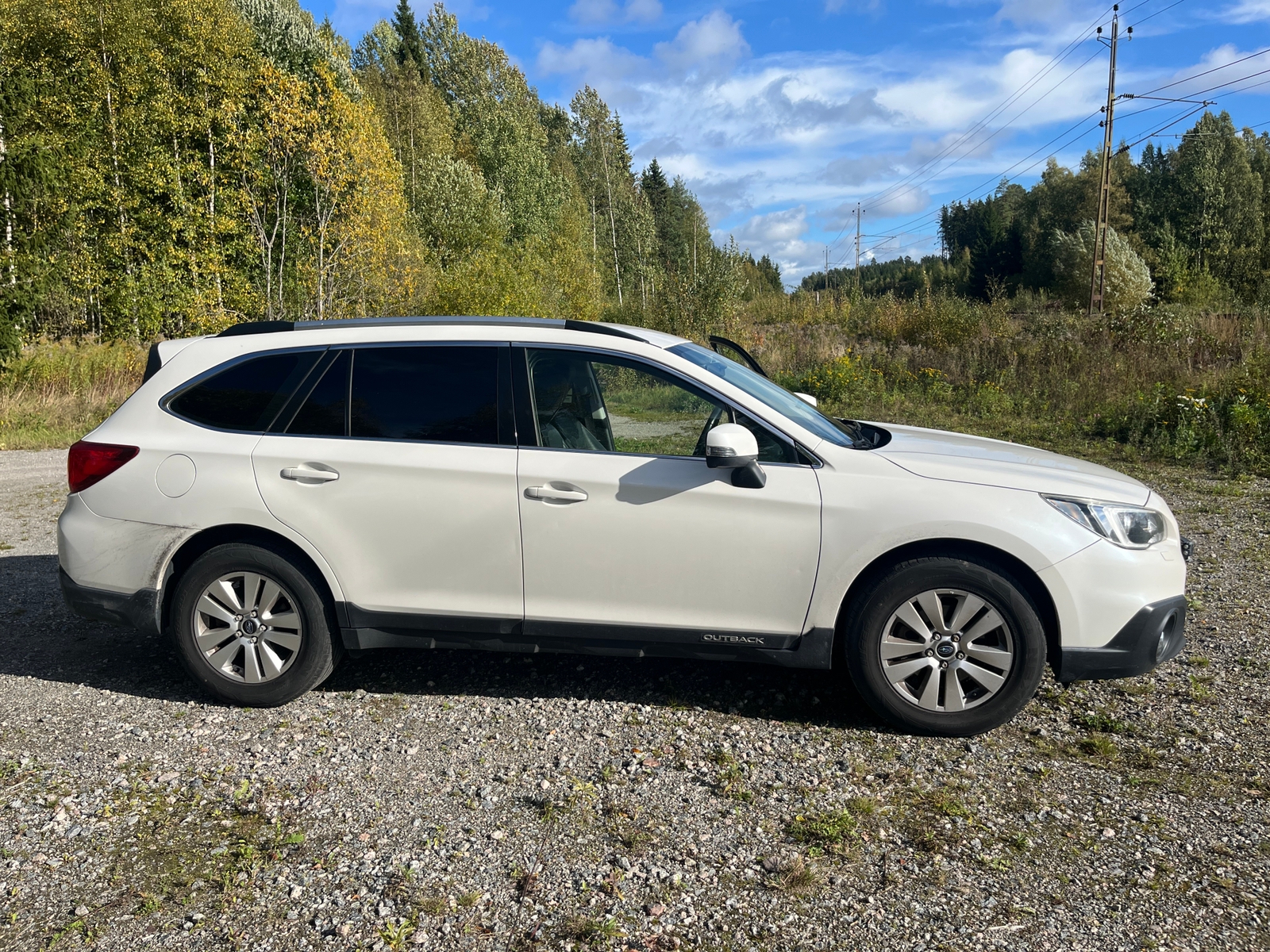 Subaru Outback 2.0 4WD Lineartronic 2015, bild 2/8