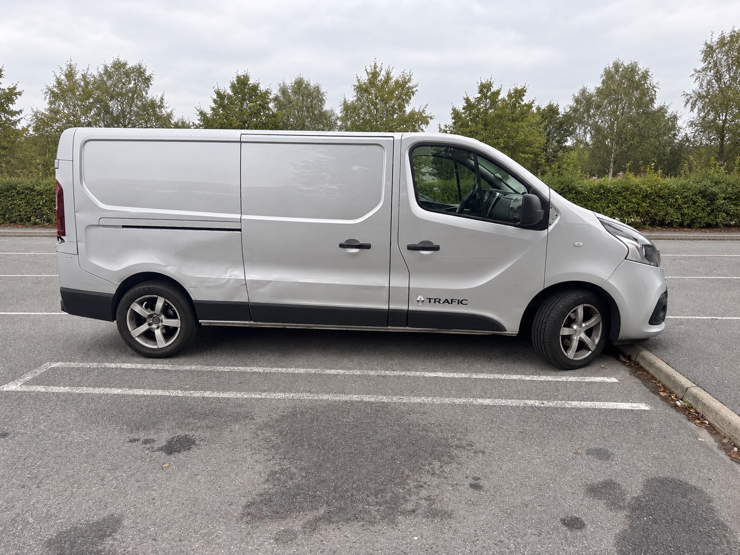 Renault Trafic 2018, bild 6/8