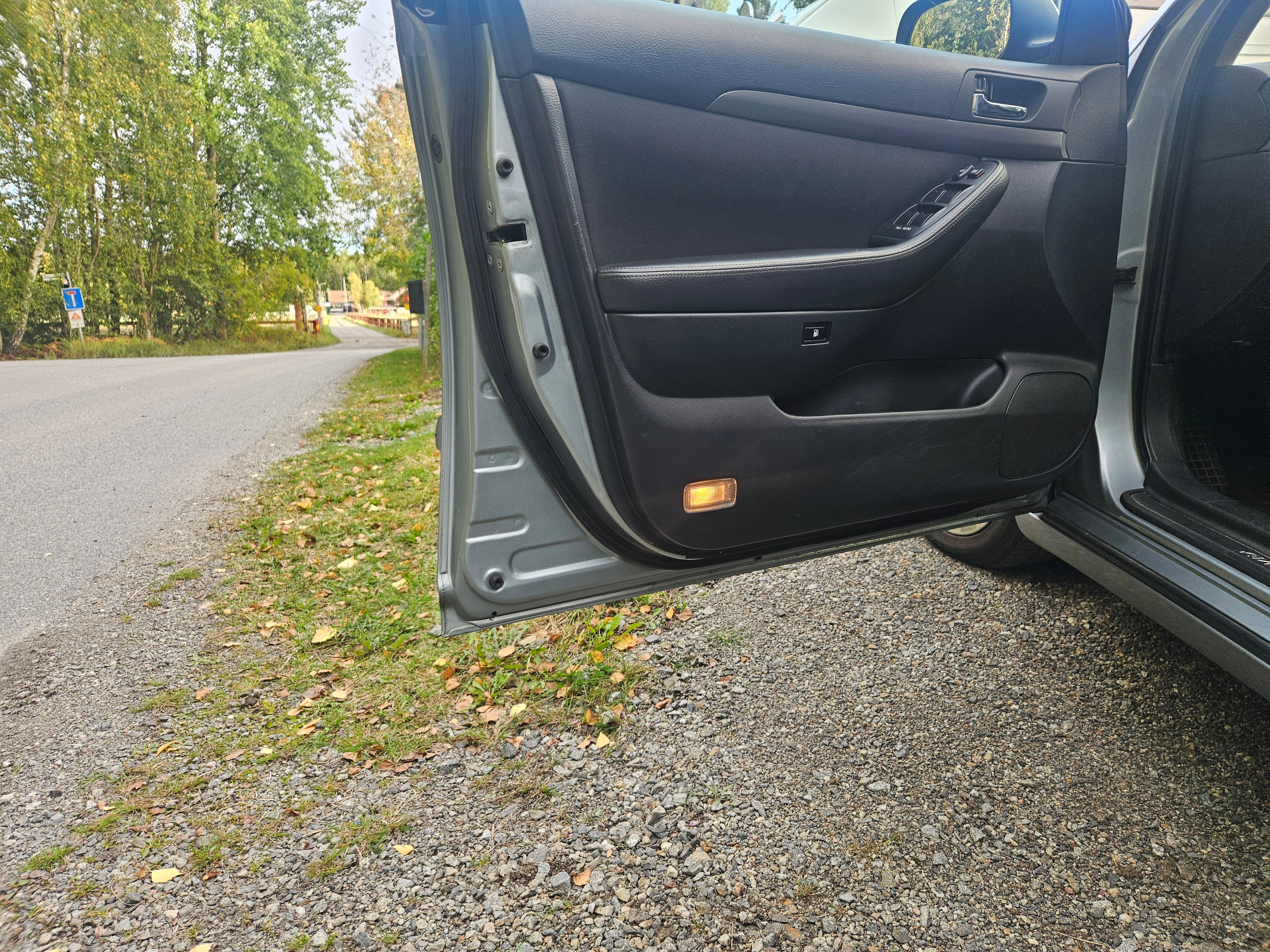 Toyota Avensis 2008, kuva 4/5