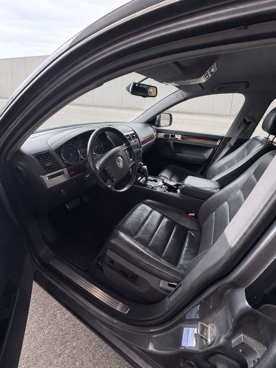 Volkswagen Touareg 2003, bild 3/9