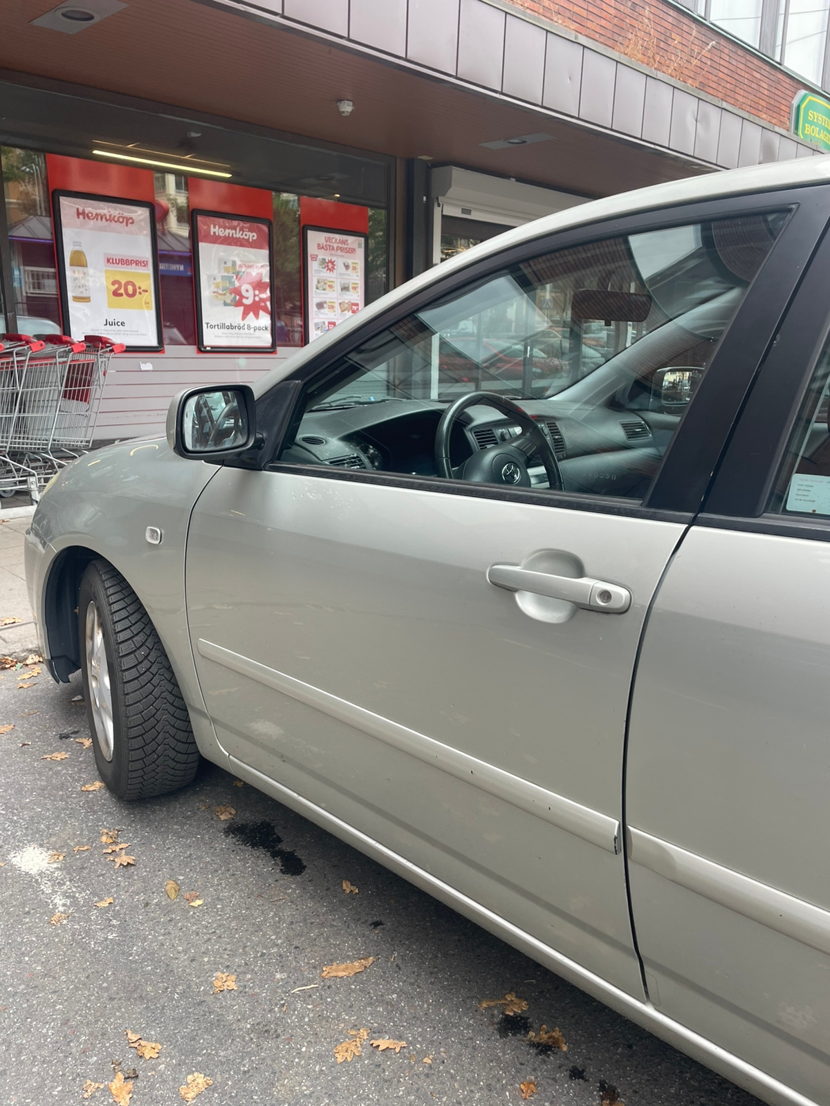 Toyota Corolla 2006, bild 2/5