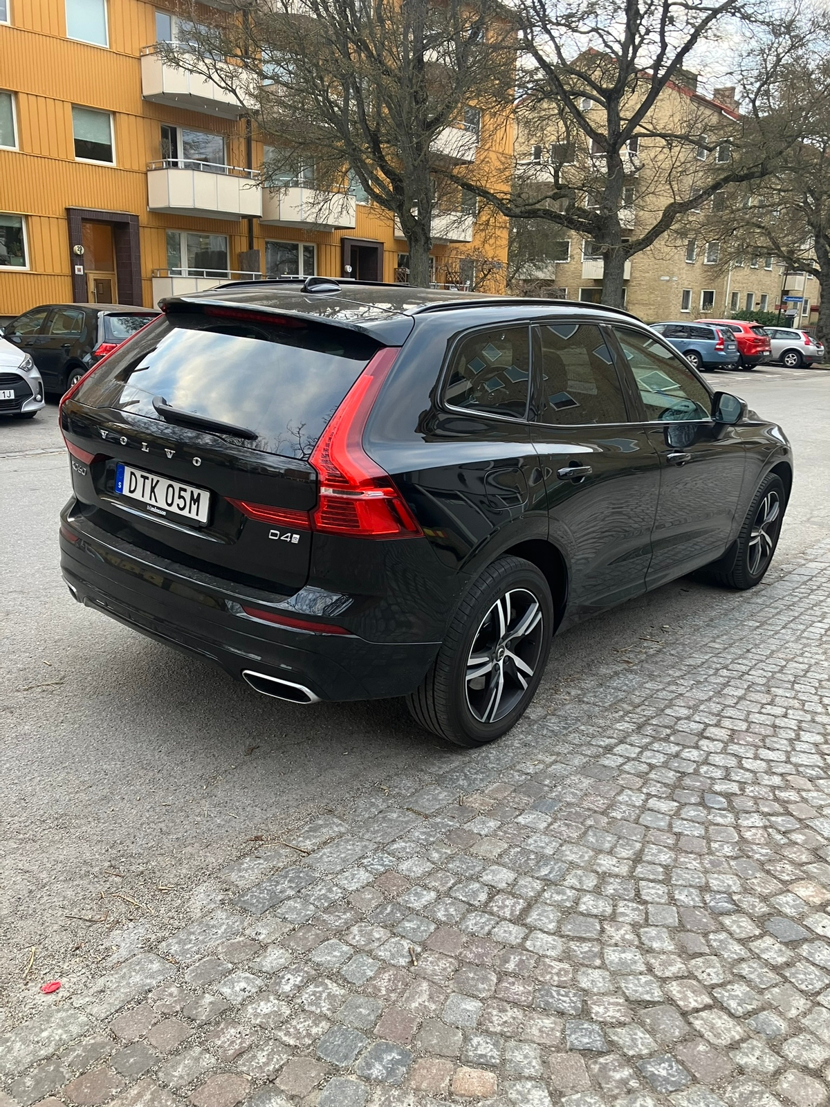 Volvo XC60 D4 Geartronic 2020, bild 3/6