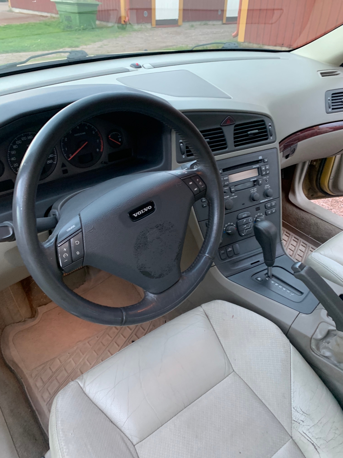 Volvo S60 2.4i Automatisk 2001, bild 6/8