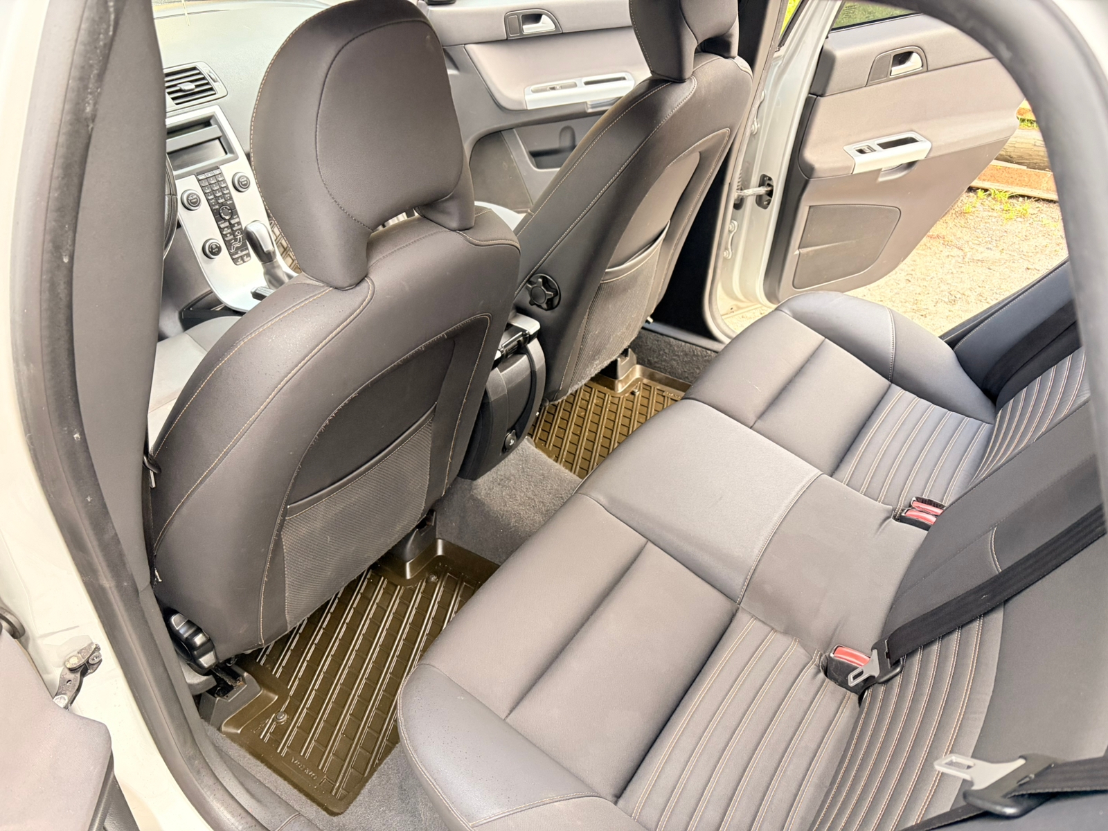 Volvo V50 D2 Manuell 2012, bild 5/6