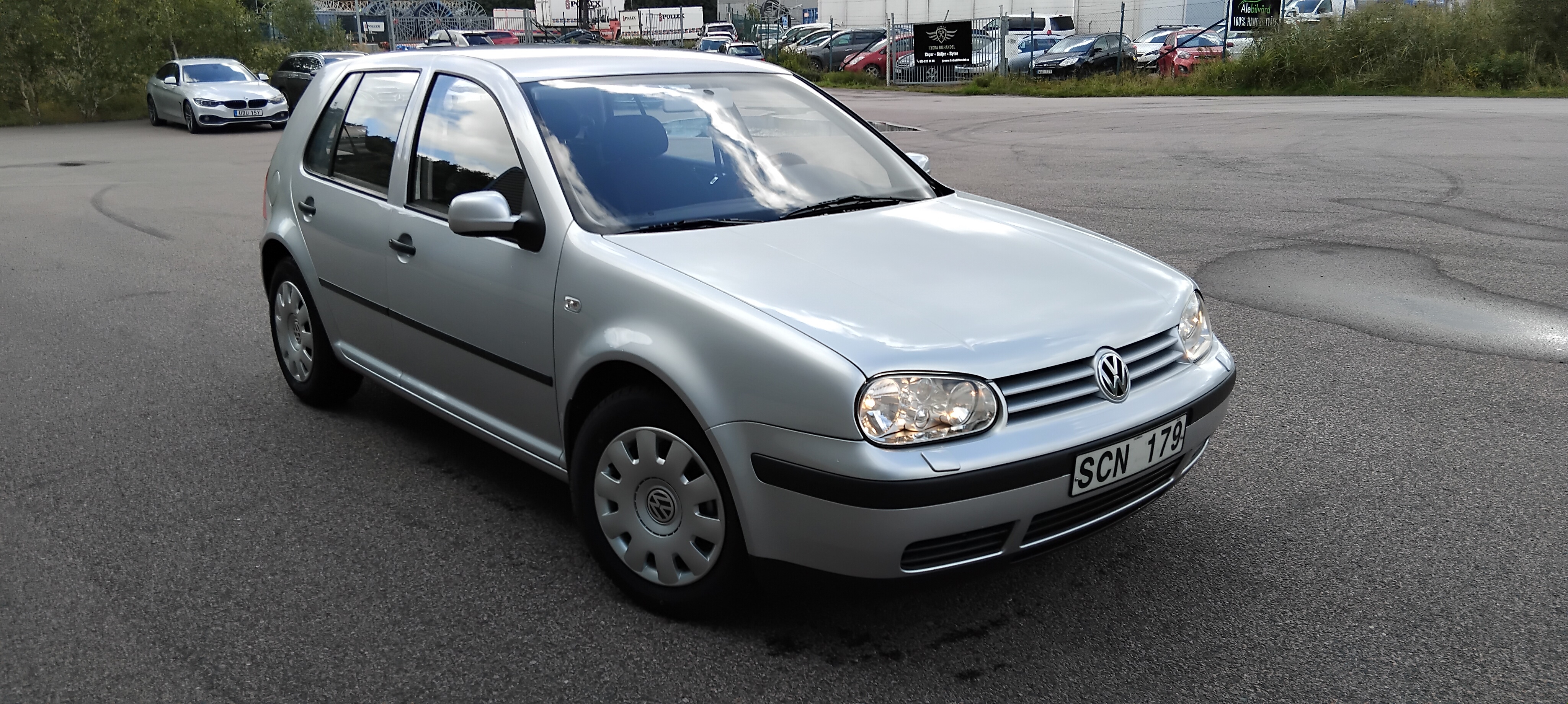 Volkswagen Golf IV 5-dörrar 1.6 Manuell 2001, bild 3/8