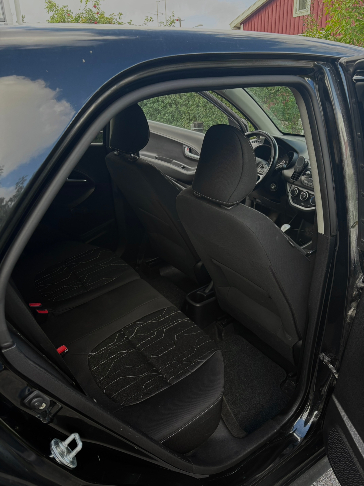 Kia Picanto 5-dörrar 1.2 CVVT Automatisk 2015, bild 6/7