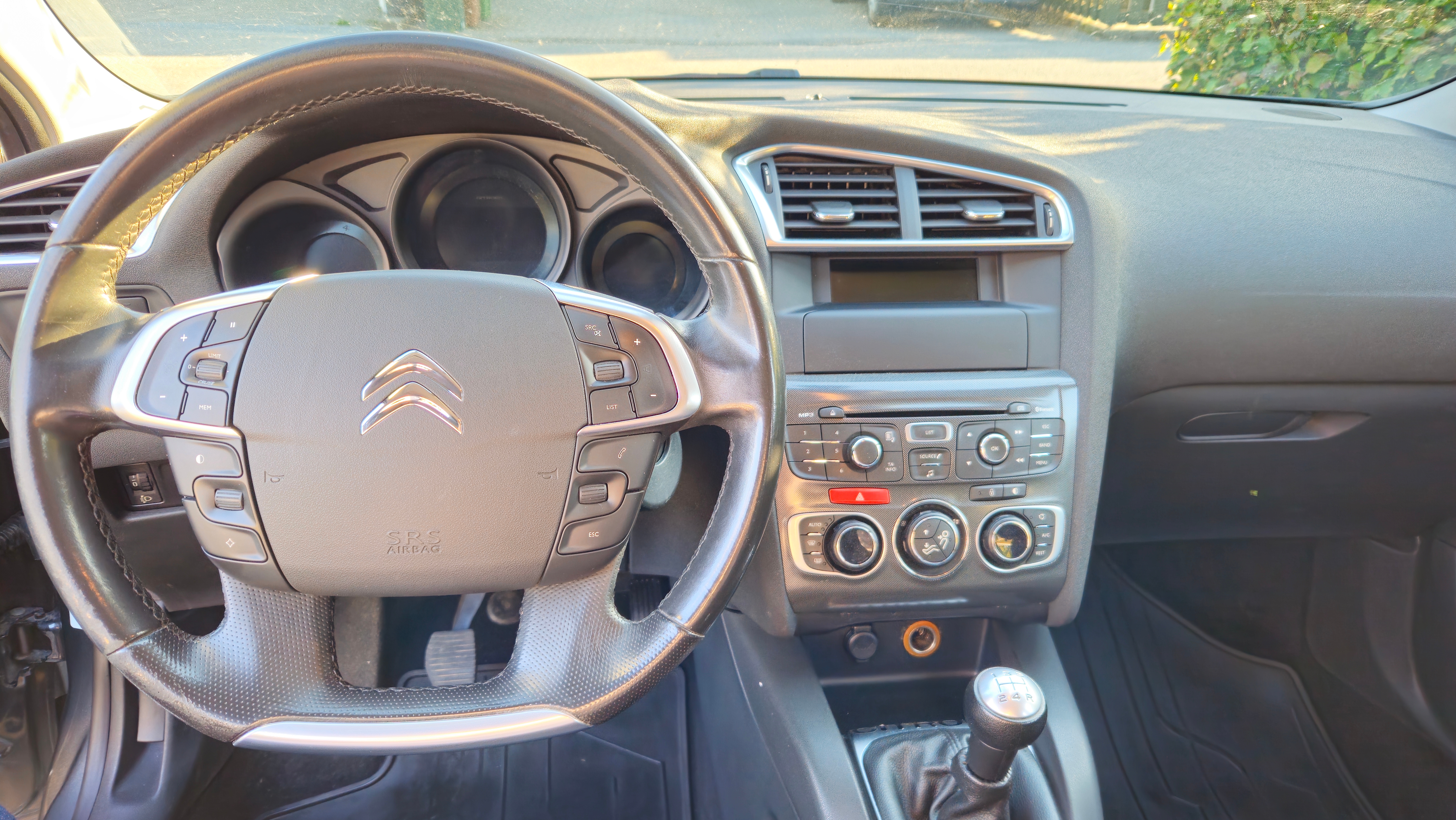 Citroen C4 1.6 VTi Manuell 2010, bild 5/8