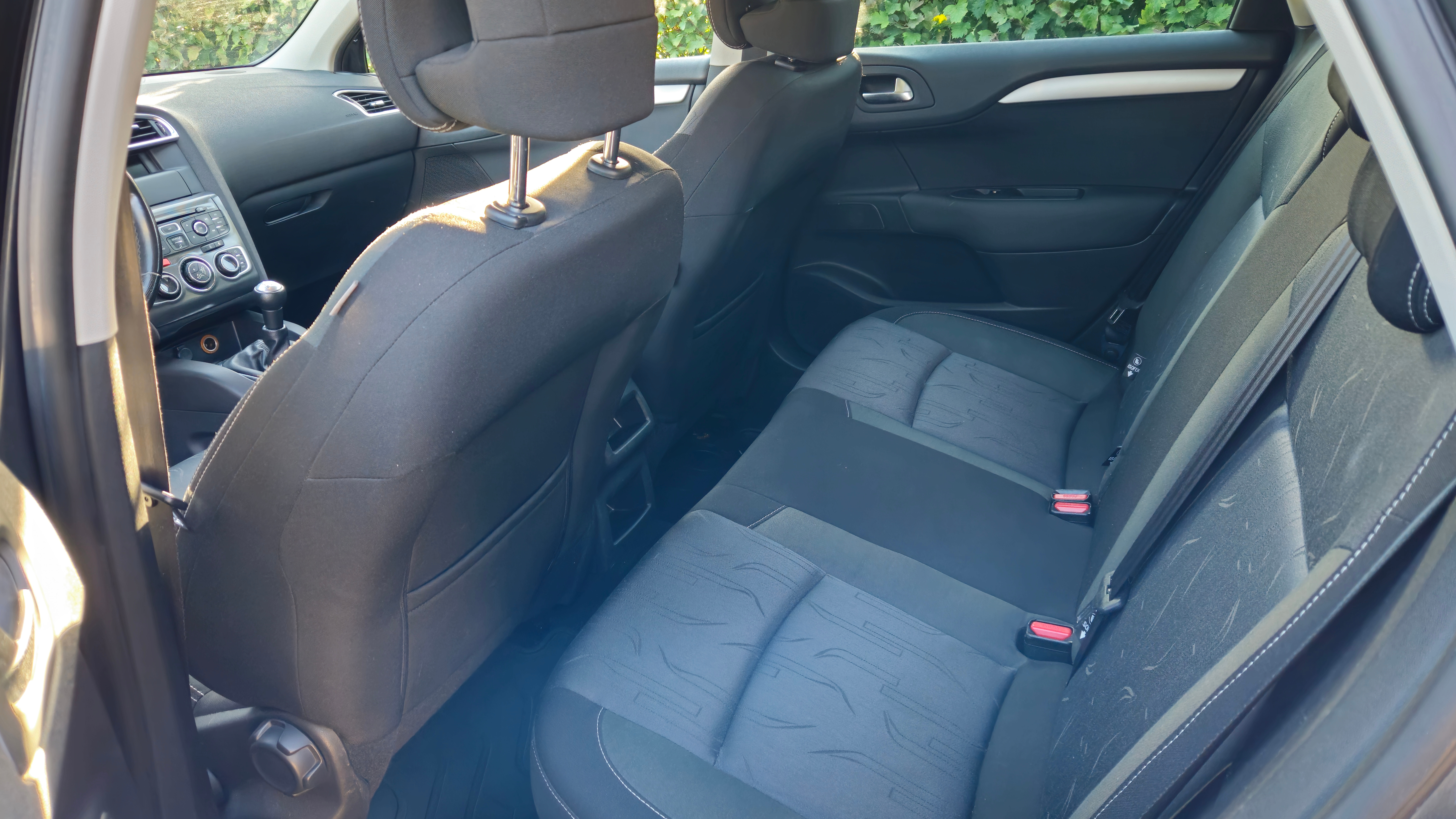 Citroen C4 1.6 VTi Manuell 2010, bild 7/8