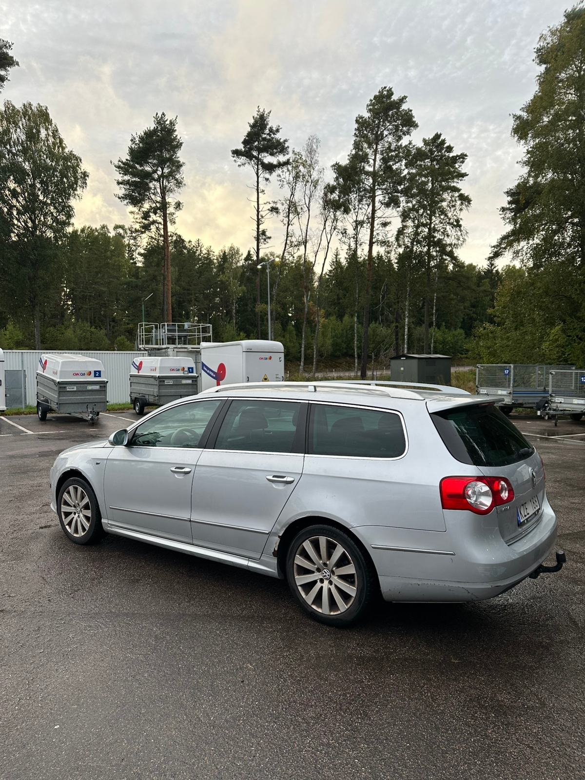 Volkswagen Passat 2010, bild 2/7