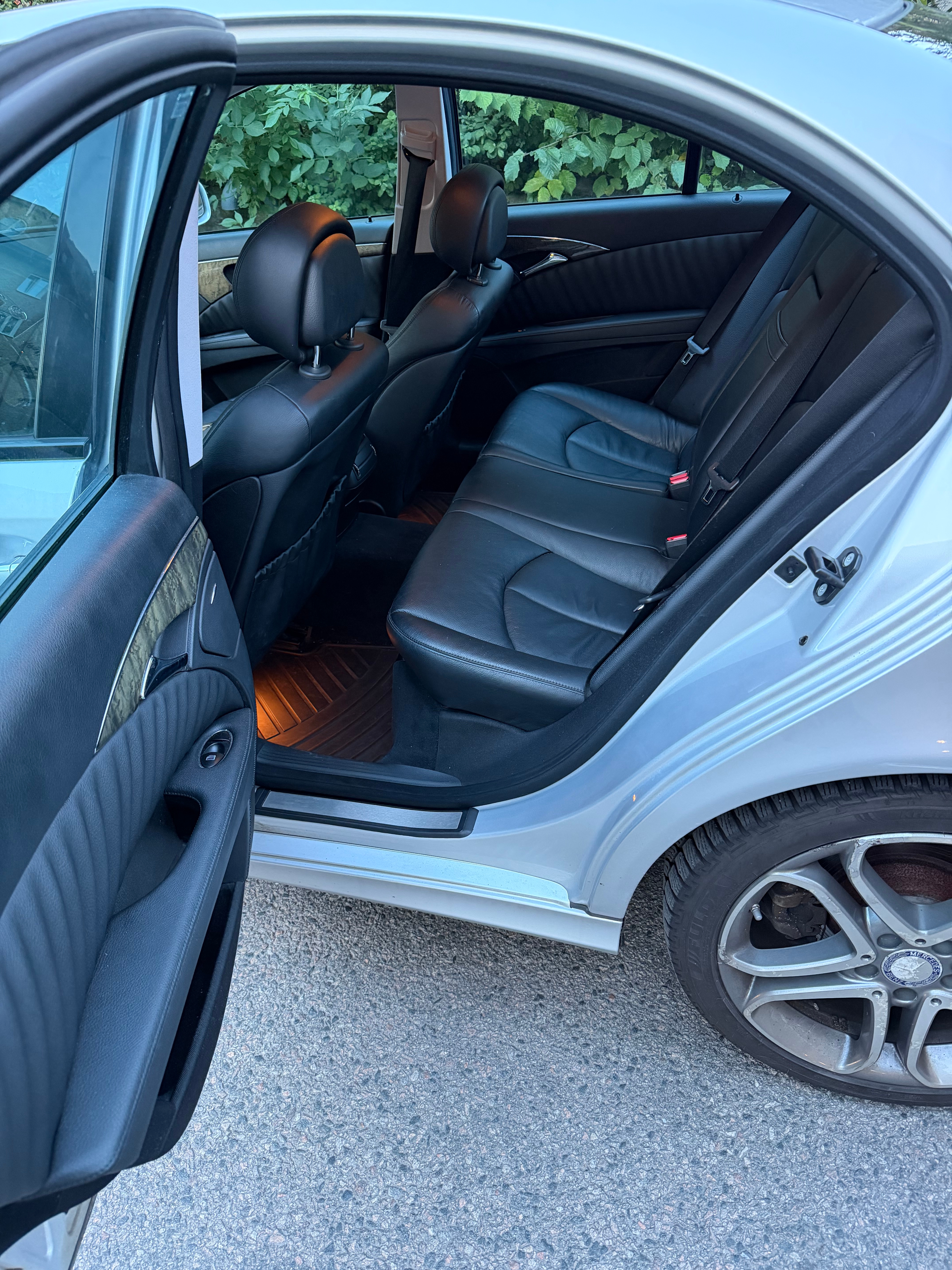 Mercedes-Benz E 320 CDI 4MATIC 5G-Tronic 2007, bild 2/5
