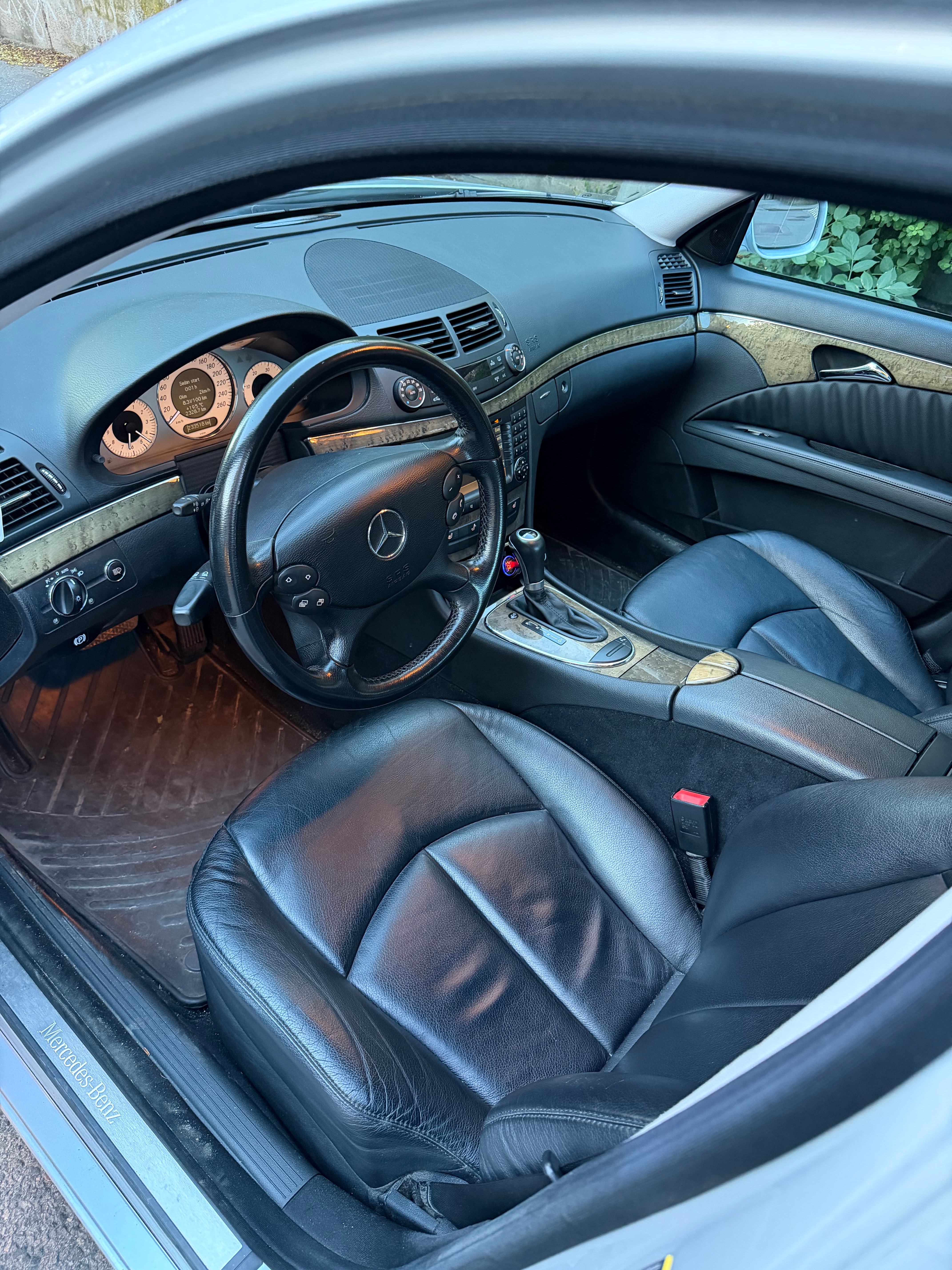 Mercedes-Benz E 320 CDI 4MATIC 5G-Tronic 2007, bild 3/5