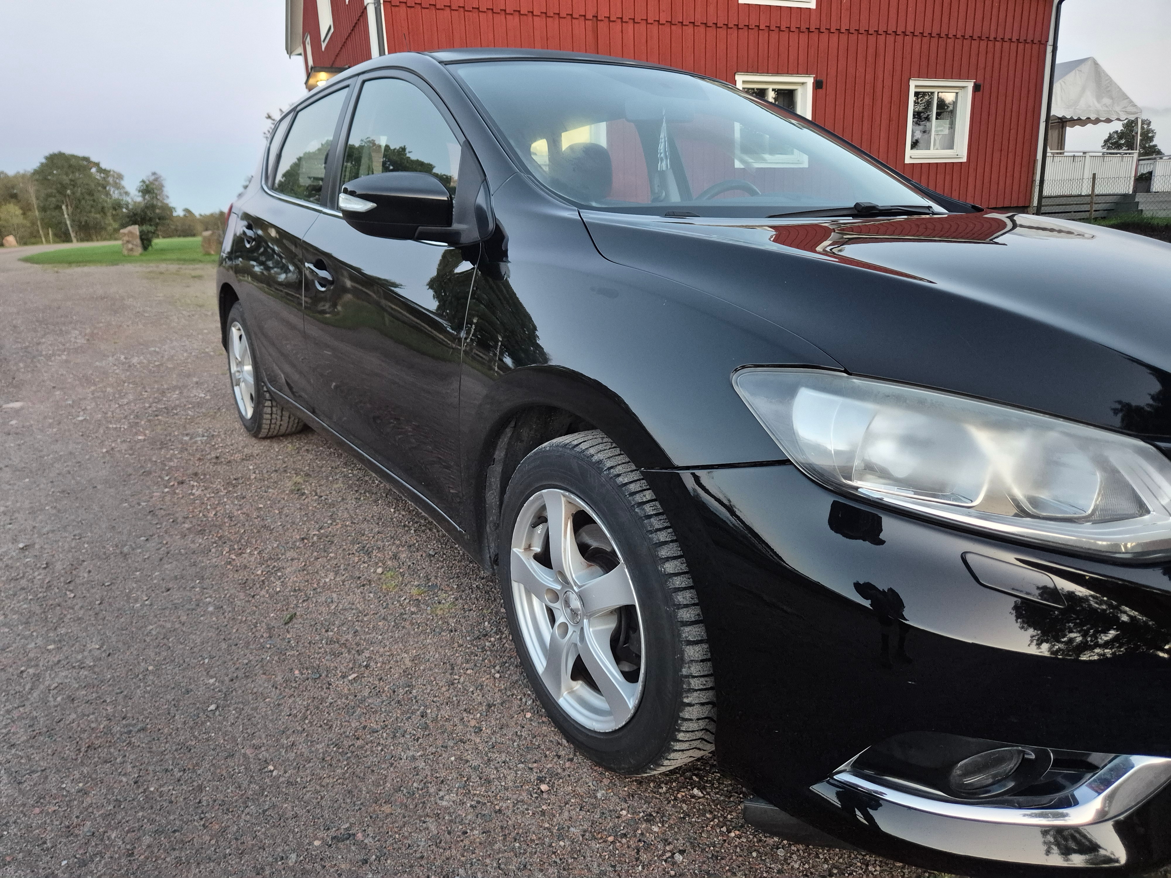 Nissan Pulsar 1.5 dCi Manuell 2015, bild 3/10
