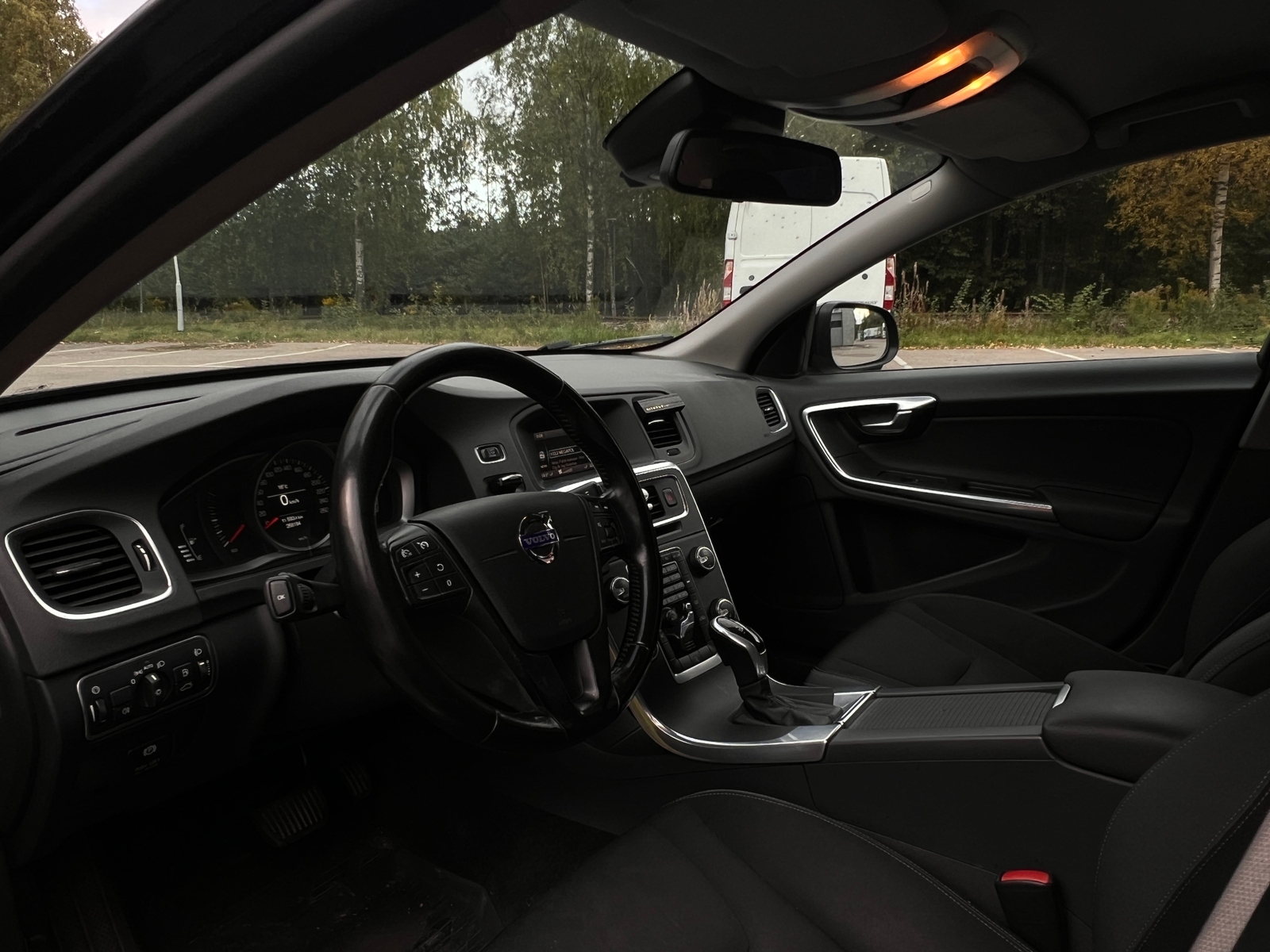 Volvo V60 D2 Powershift 2014, bild 3/6
