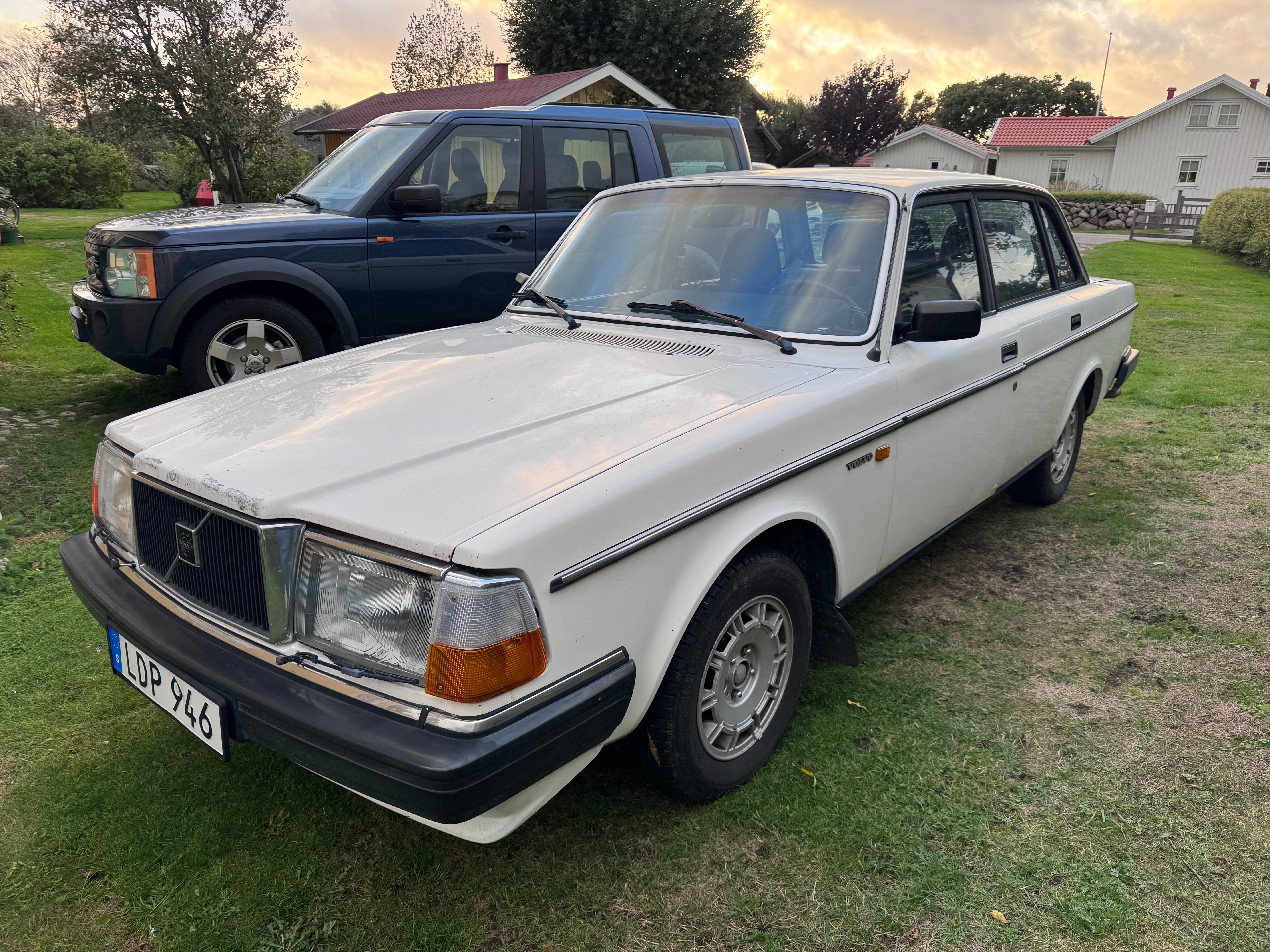 Volvo 240 4-door 2.3 Automatisk 1985, bild 6/10