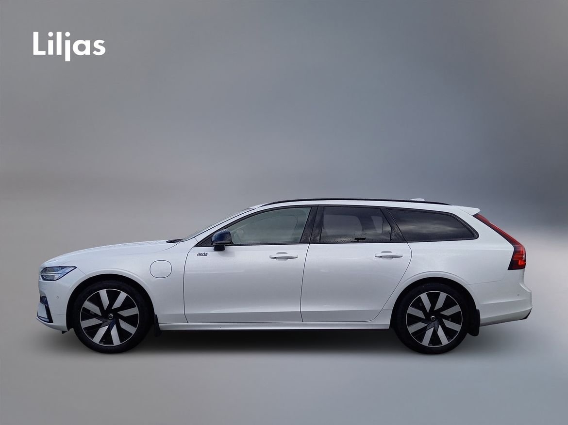 Volvo V90 2025, photo 4/4